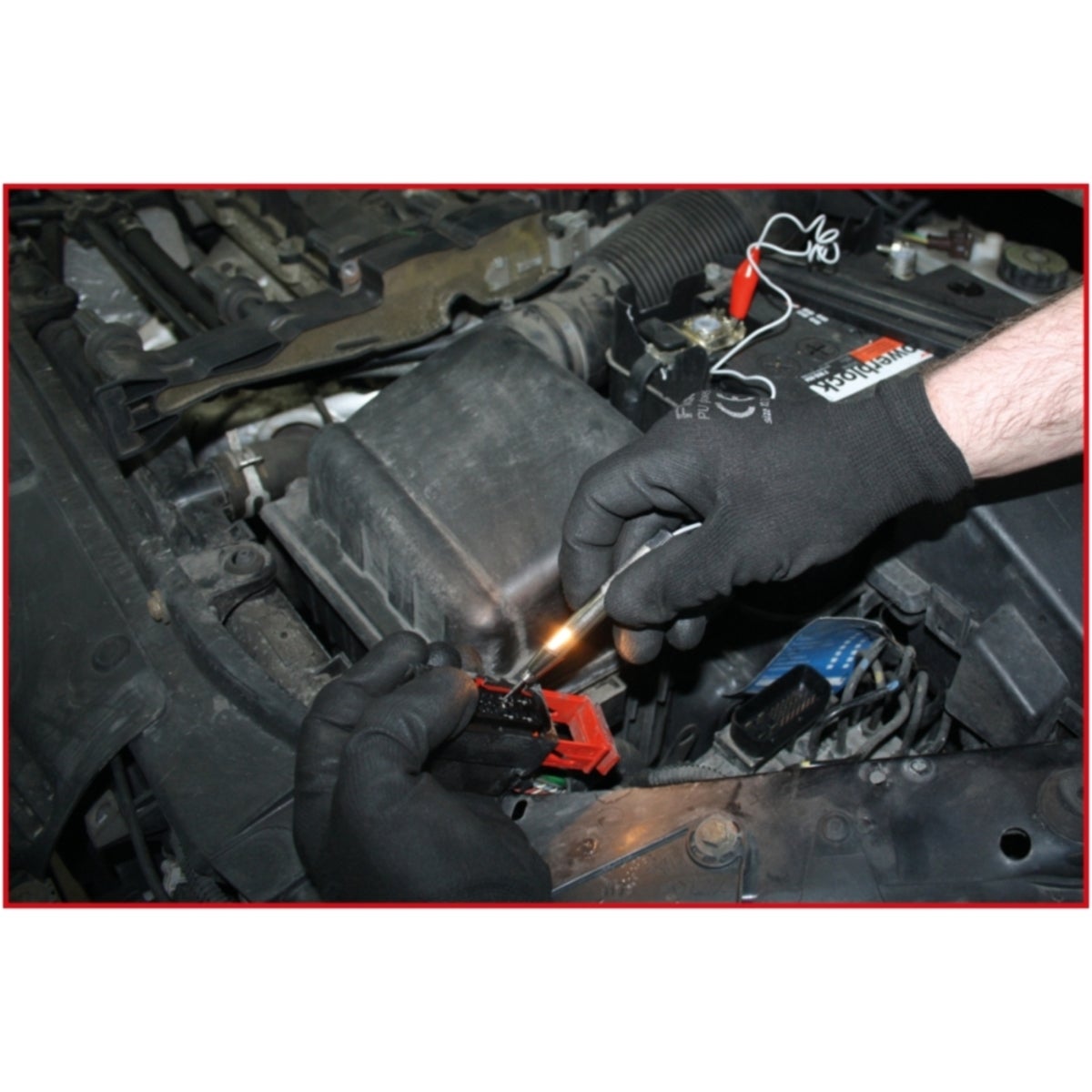 FOT_ANW_ALG_AUTO_550_1504_AW1_SALL_AING_V1