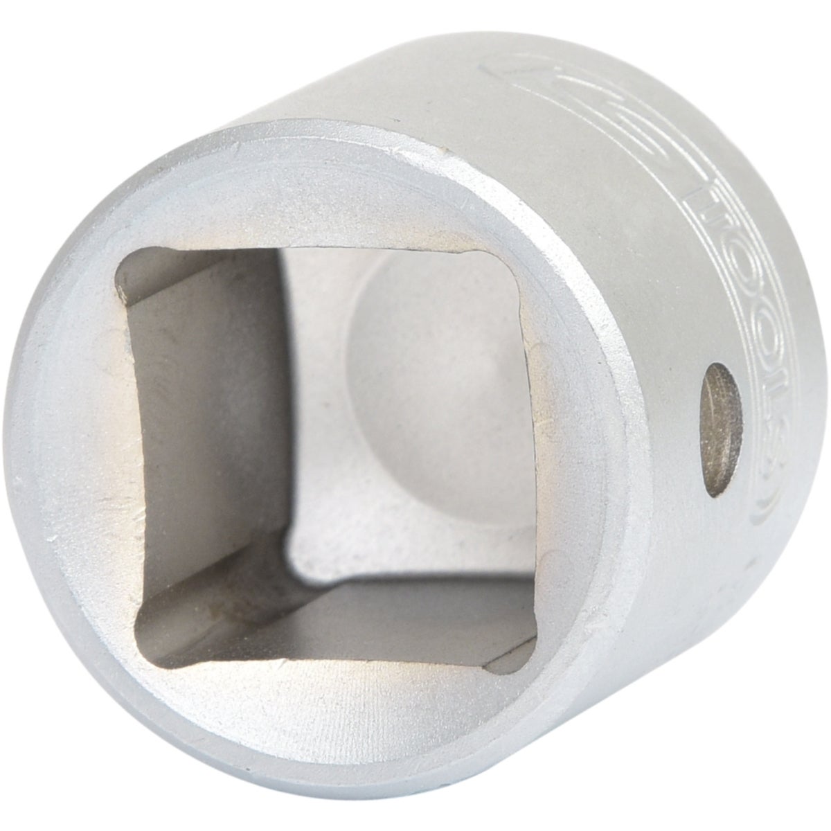 FOT_PRO_VAR_911_3412_2_SALL_AING_V1