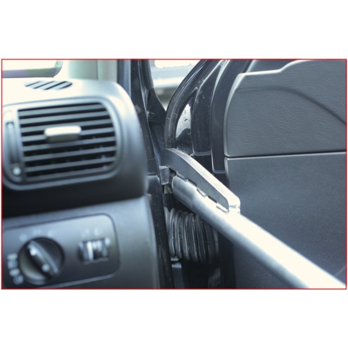FOT_ANW_ALG_AUTO_150_1761_AW1_SALL_AING_V1