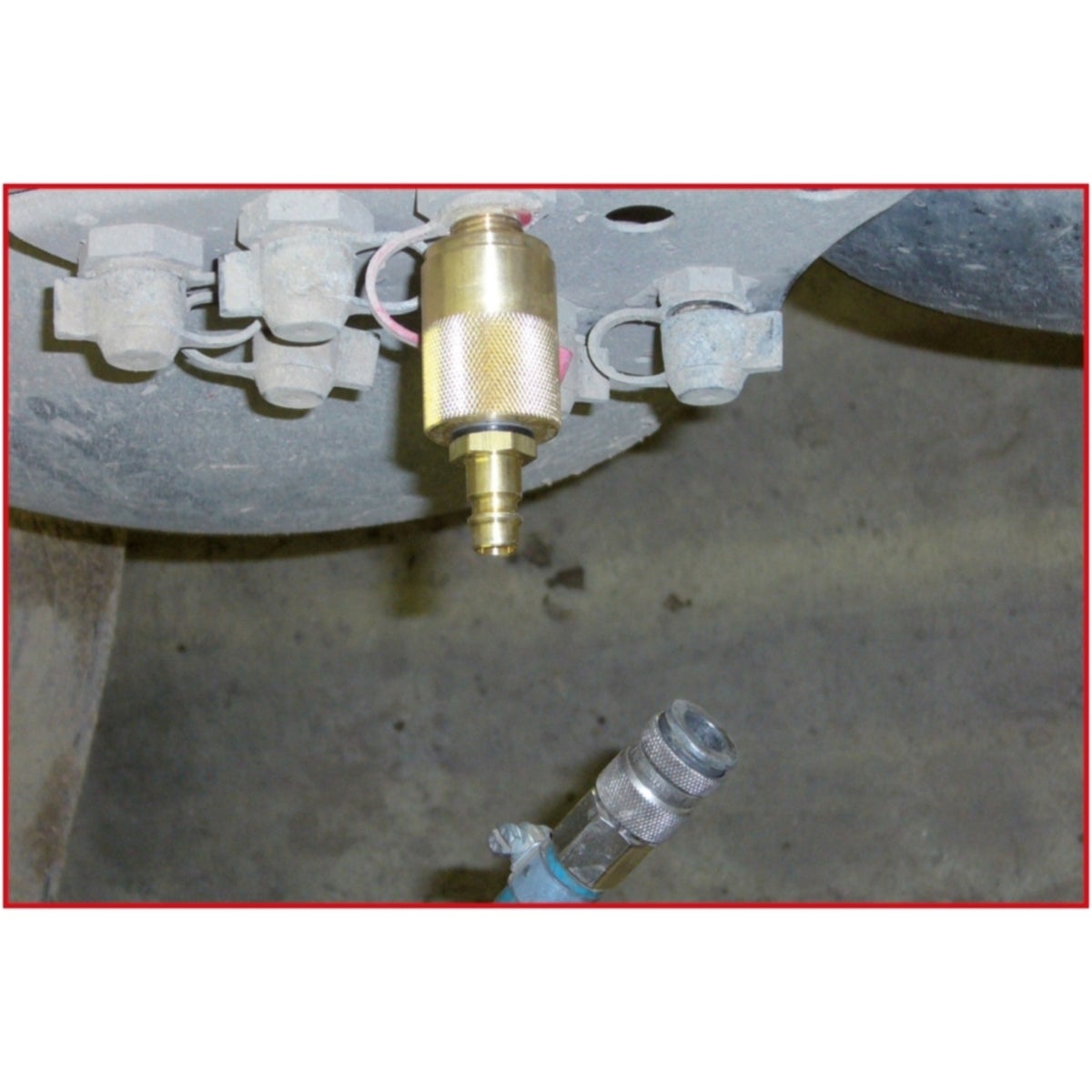 FOT_ANW_ALG_AUTO_450_0315_AW2_SALL_AING_V1