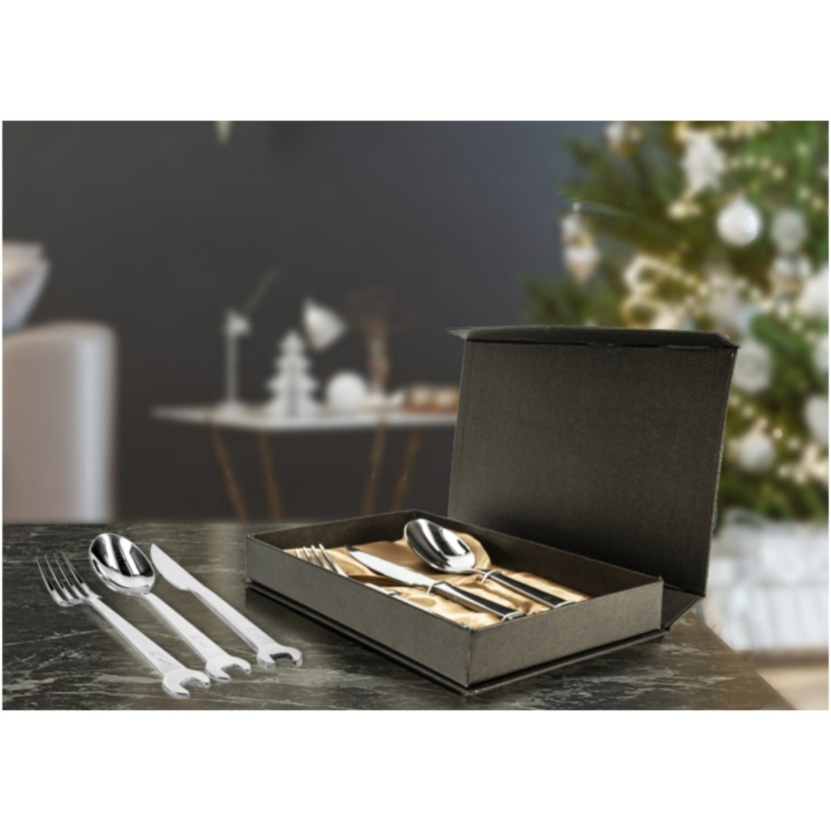 FOT_ANW_ALG_FAN_11100_AW5_SALL_AING_V1