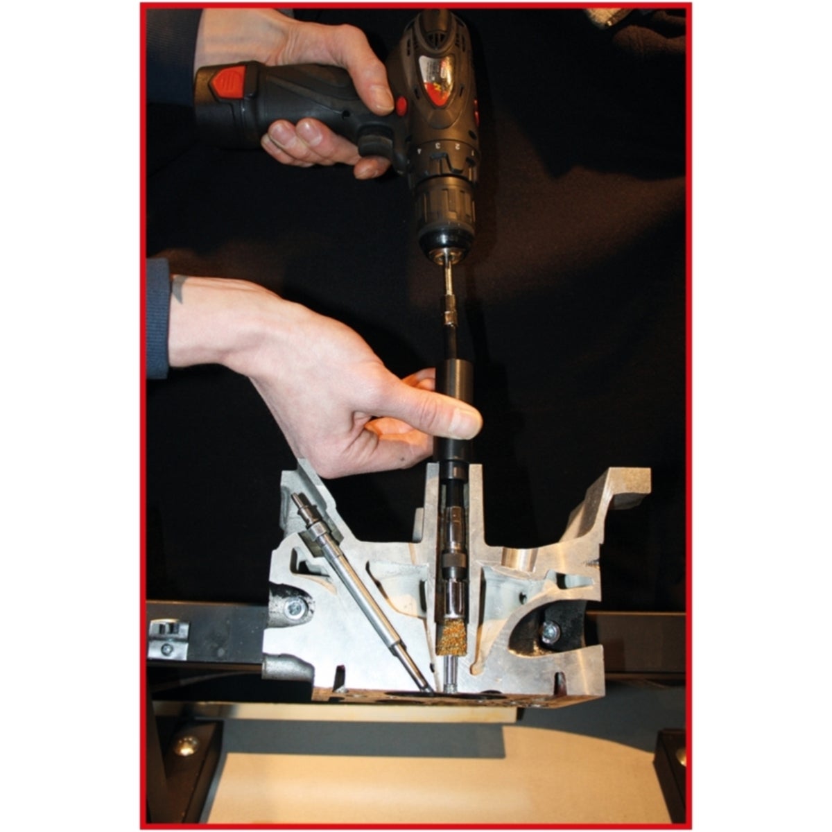 FOT_ANW_ALG_AUTO_152_1370_AW4_SALL_AING_V1