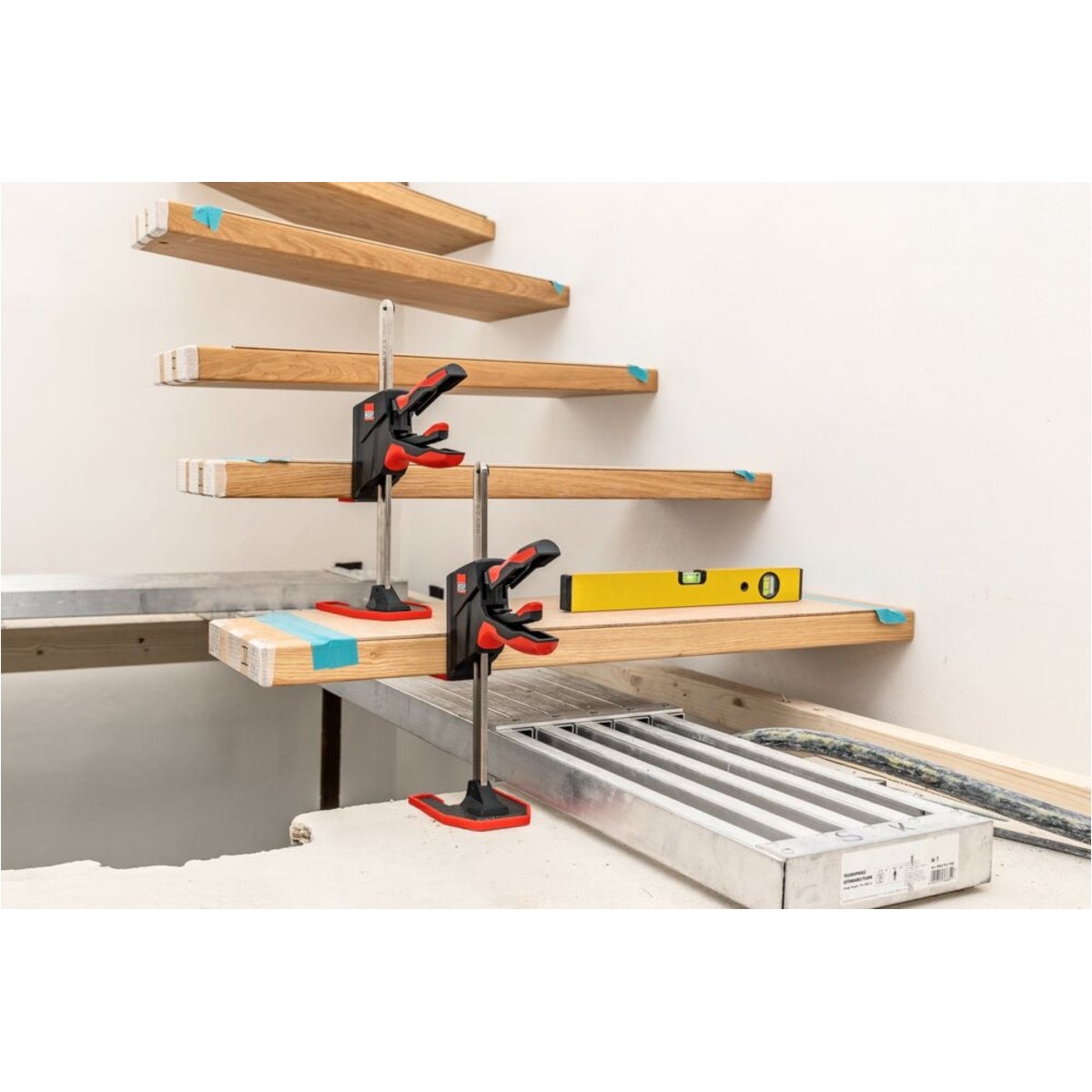 bey23_work_stairs_01