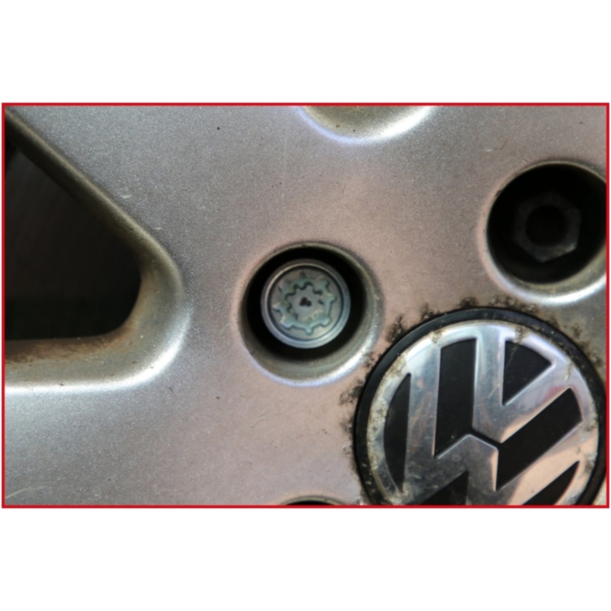 FOT_ANW_ALG_AUTO_913_1485_AW1_SALL_AING_V1