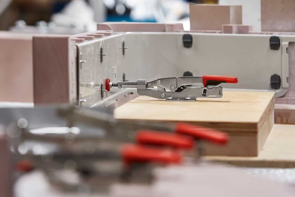 stc-ihh15_work_plastic_2