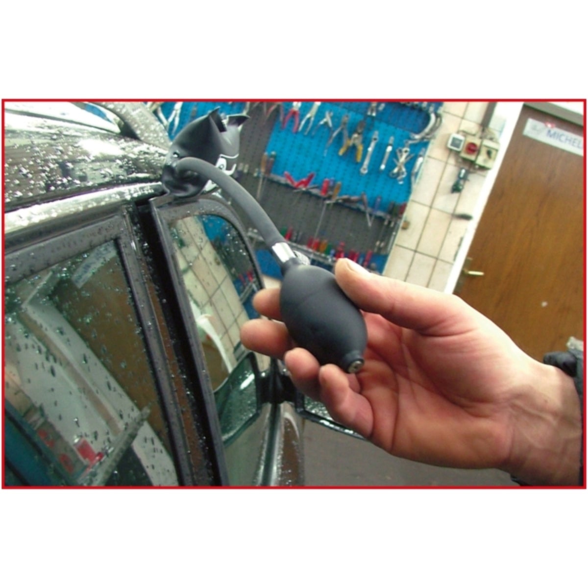 FOT_ANW_ALG_AUTO_116_1035_AW3_SALL_AING_V1