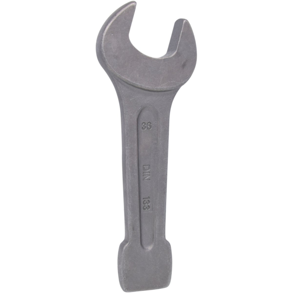 FOT_PRO_VAR_517_0136_2_SALL_AING_V1