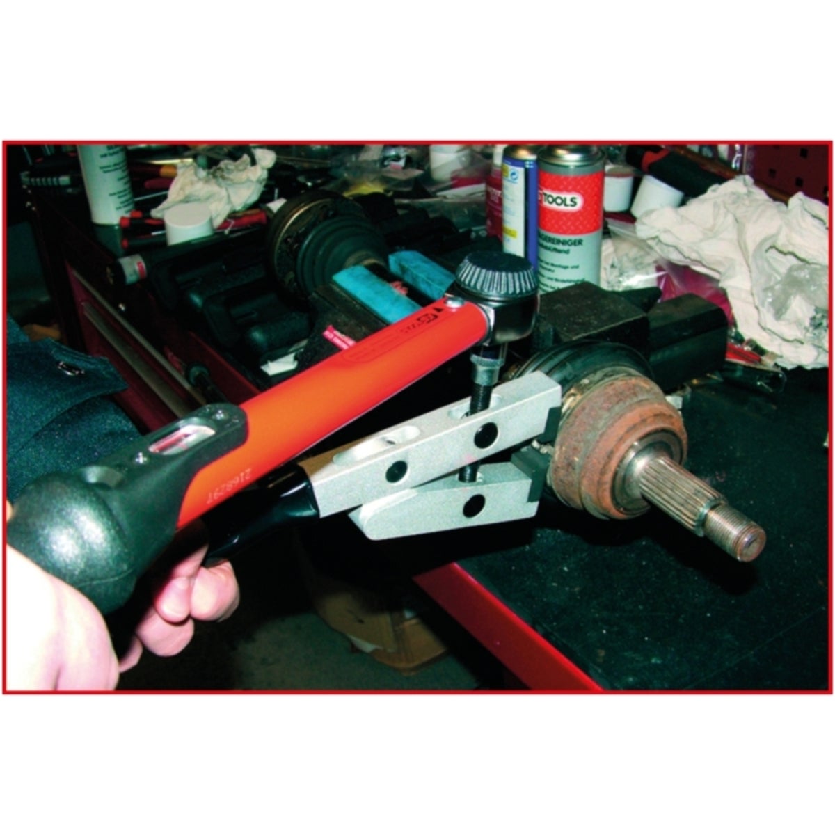 FOT_ANW_ALG_AUTO_115_1056_AW2_SALL_AING_V1