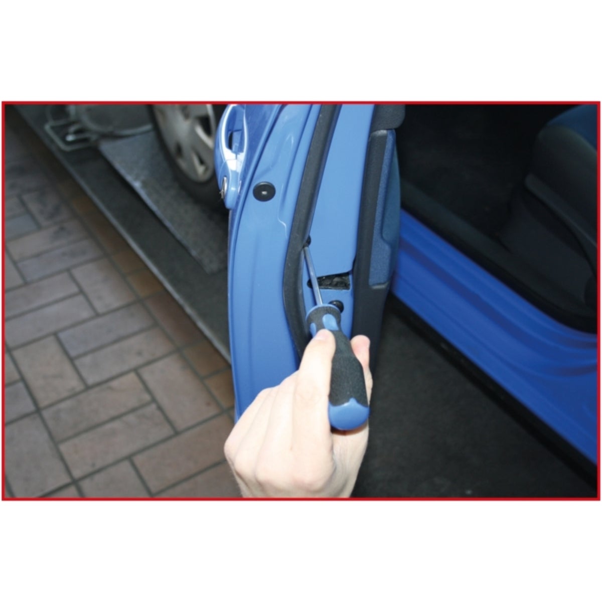 FOT_ANW_ALG_AUTO_911_1117_AW2_SALL_AING_V1