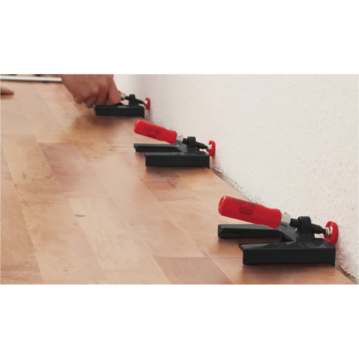 PVA_work_man_wood_1__c75