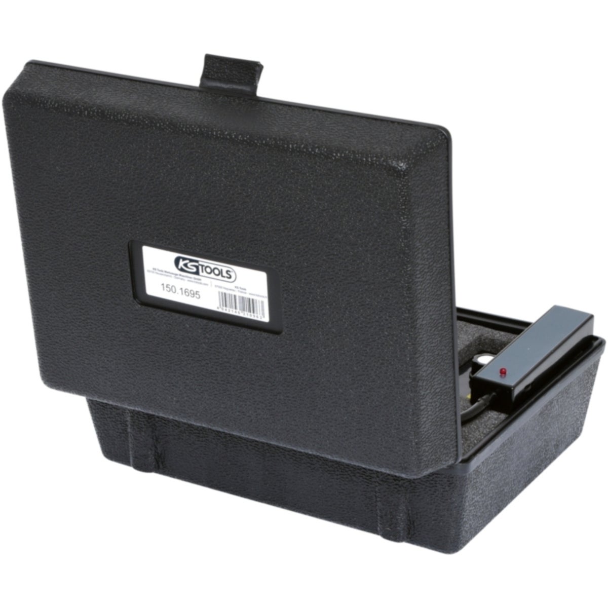 FOT_PRO_VAR_150_1695_2_SALL_AING_V1