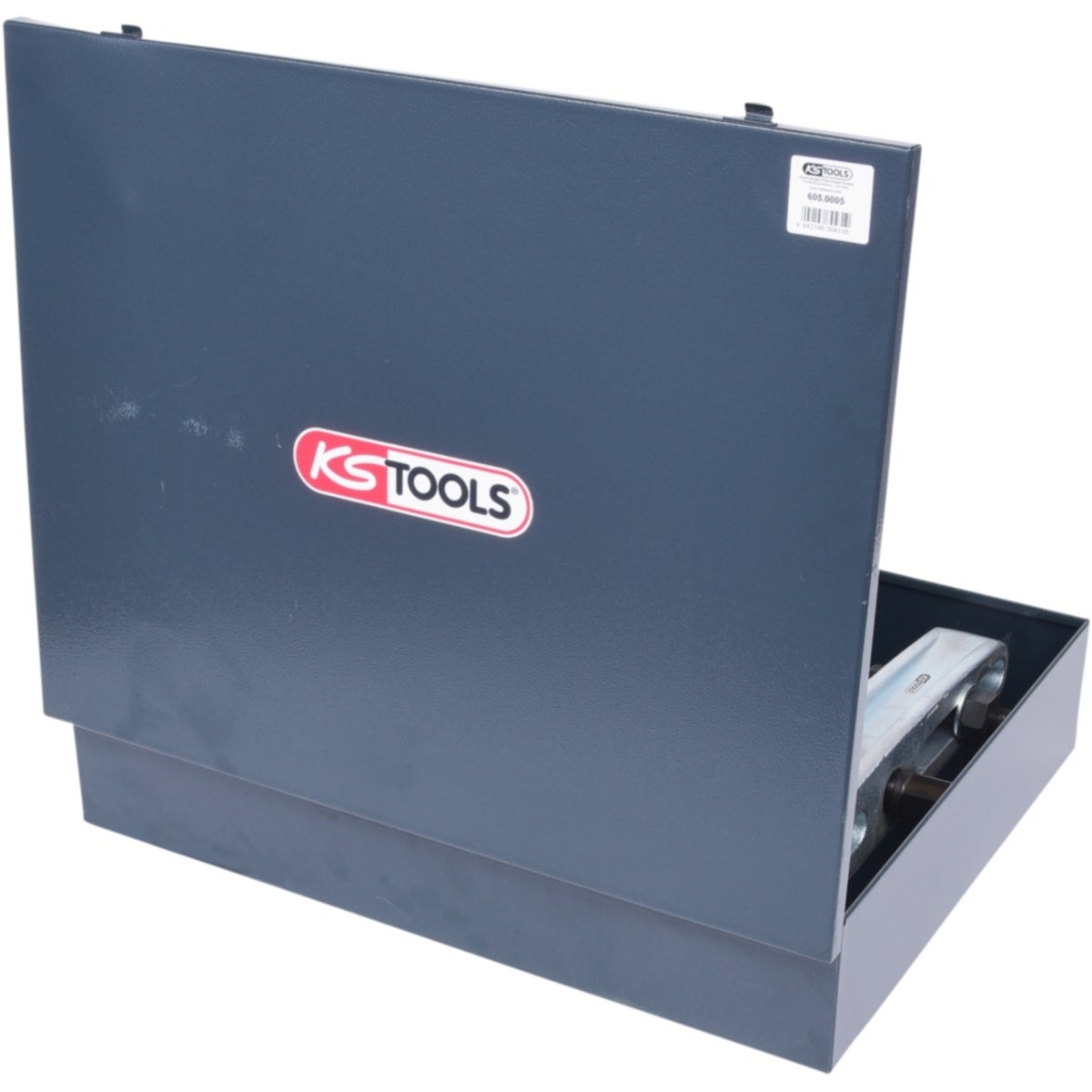 FOT_PRO_VAR_605_0005_2_SALL_AING_V1