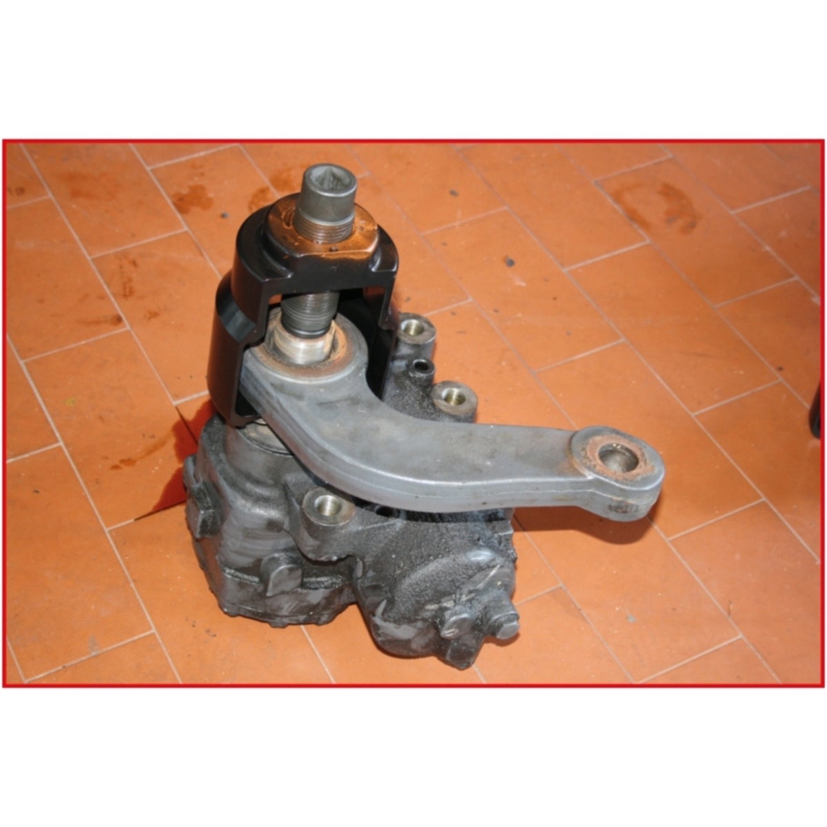 FOT_ANW_ALG_AUTO_450_0330_AW1_SALL_AING_V1