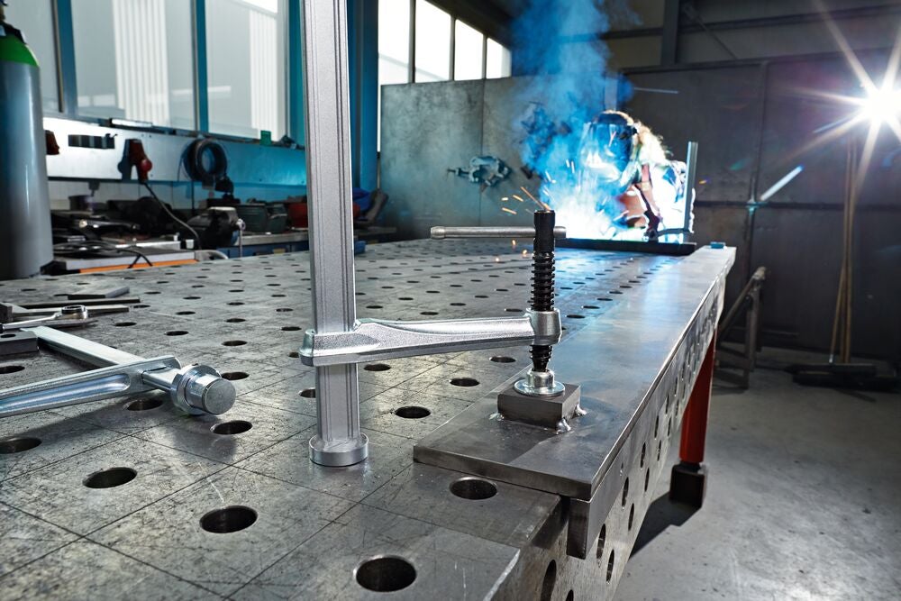 tw28k_work_steel_1