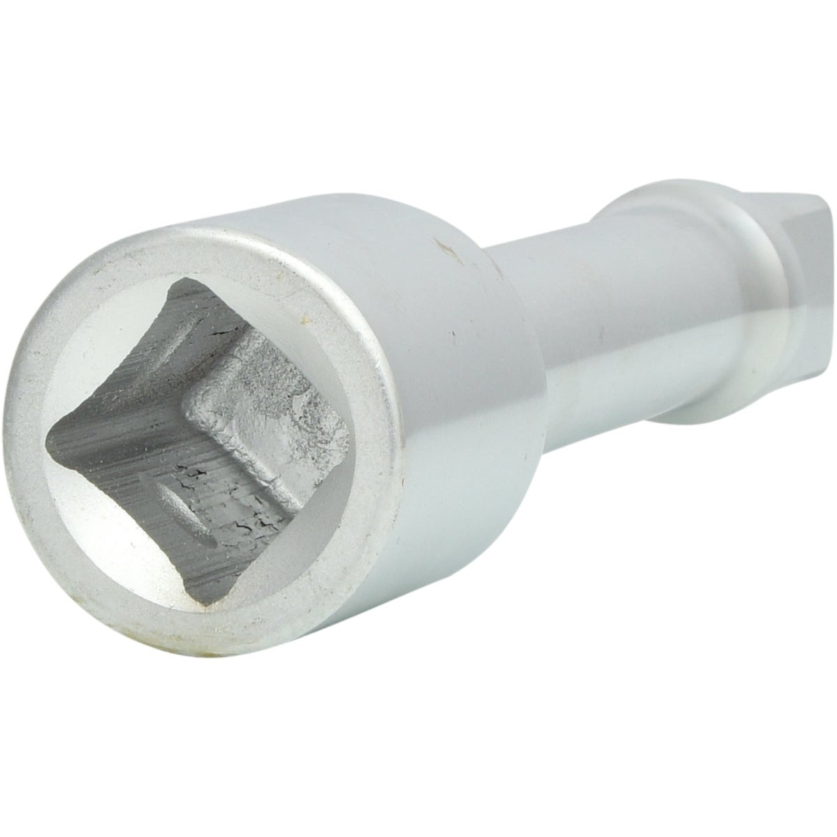 FOT_PRO_VAR_911_1020_2_SALL_AING_V1