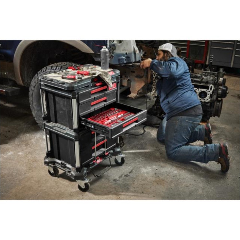 4932492892_App_1