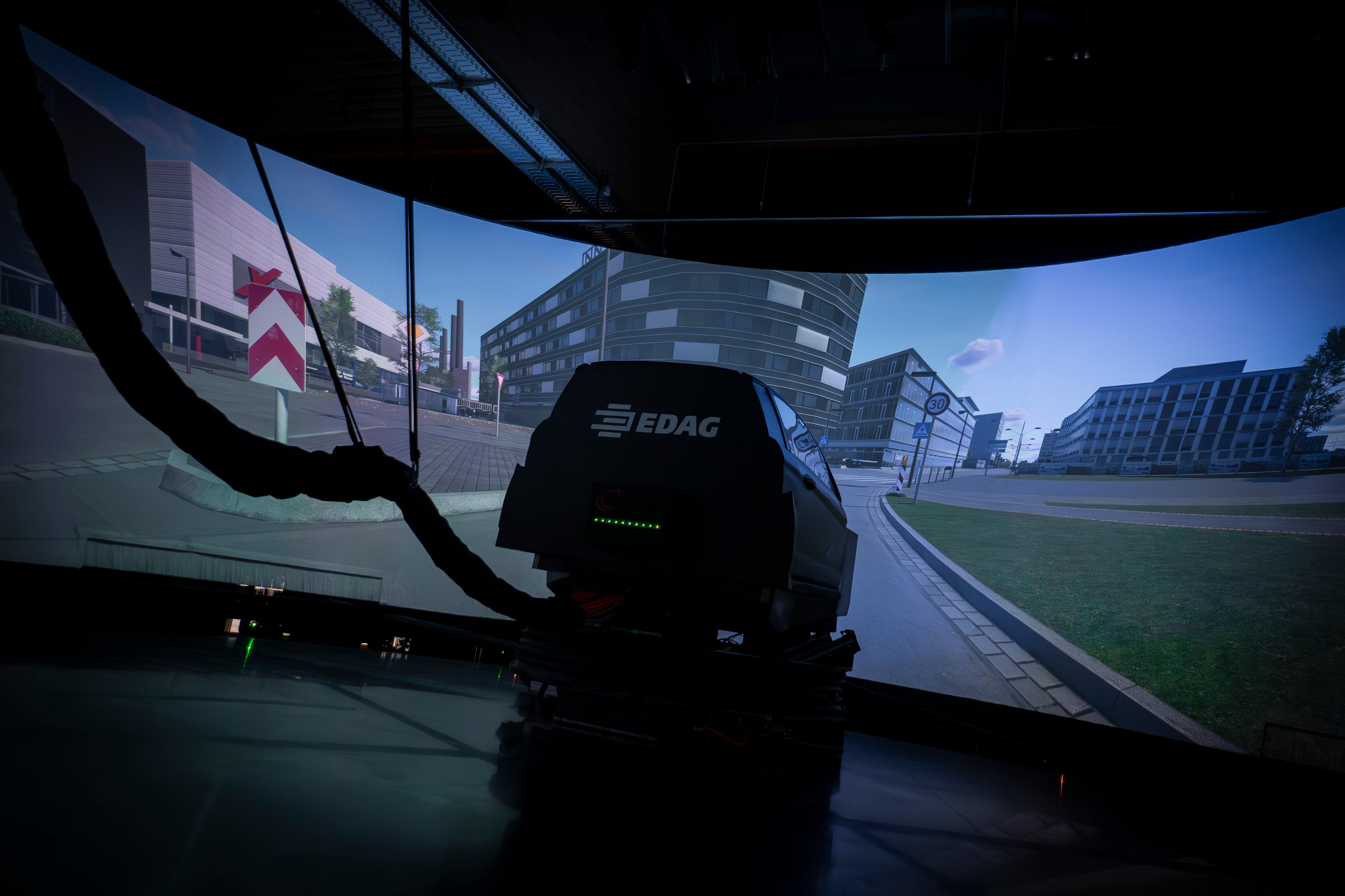 Driving simulator: Autonomous/Assisted driving functions