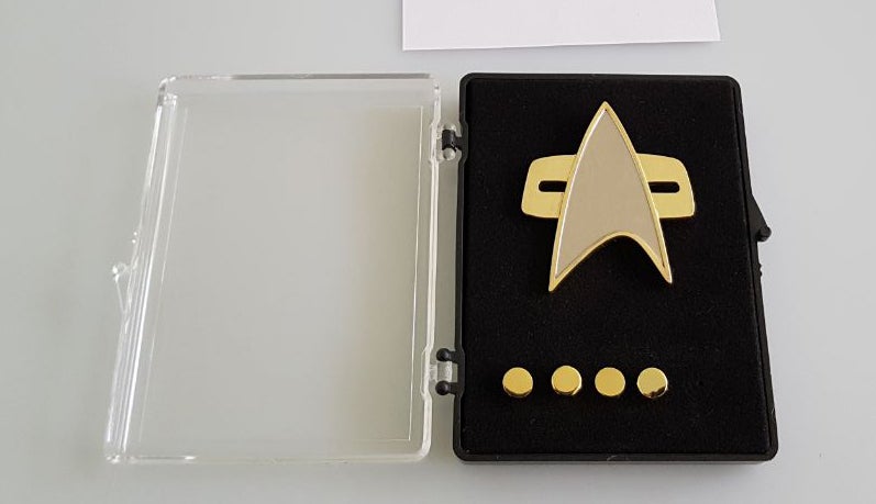 Communicator + Rankpin Set Captain - Voyager 5-teilig - Star Trek Communicator + Rankpin Set Captain - Voyager 5-teilig - Star Trek