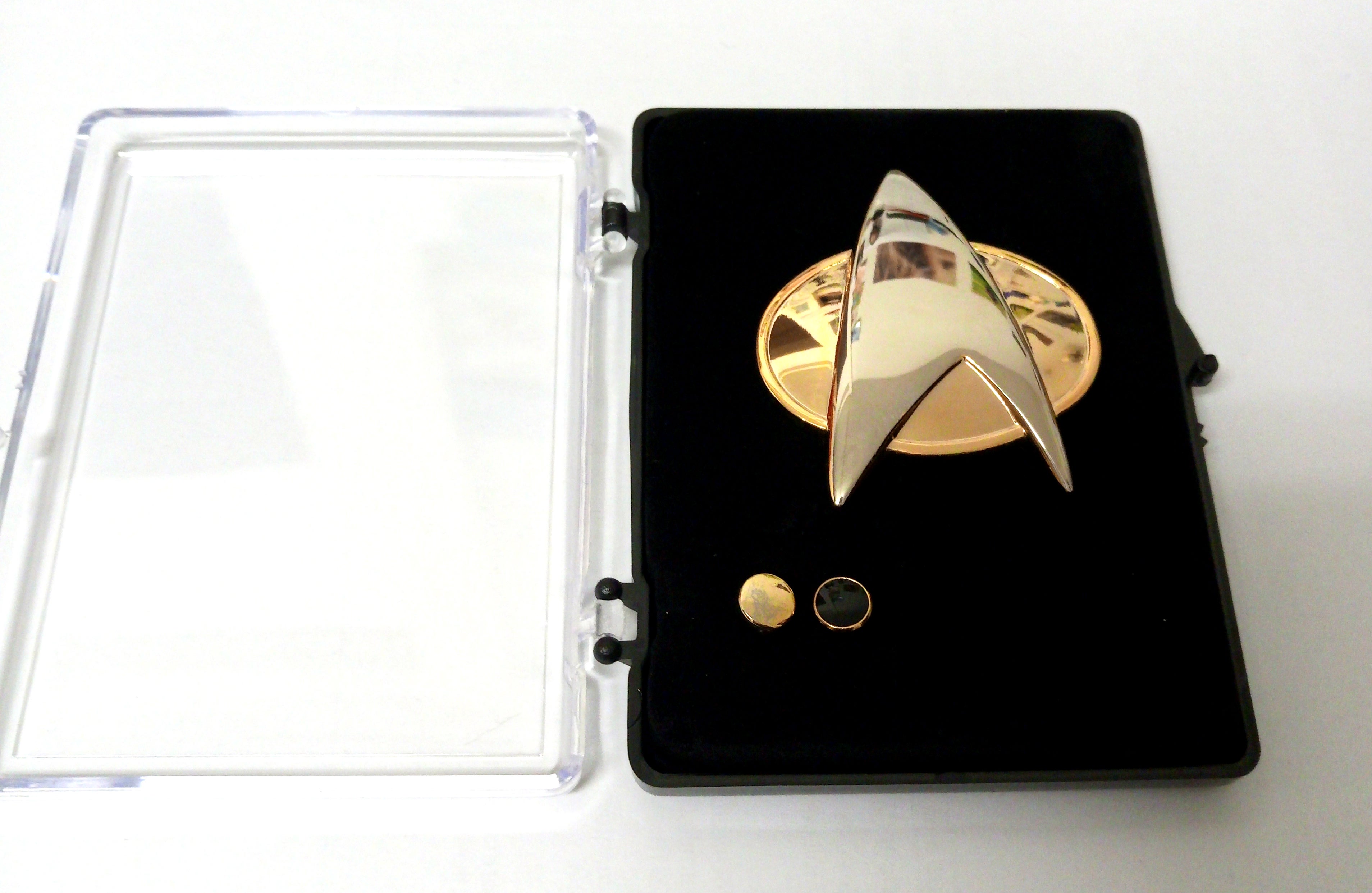Communicator + Rankpin Set Lieutenant Junior Grade - The Next Generation 3-teilig - Star Trek
