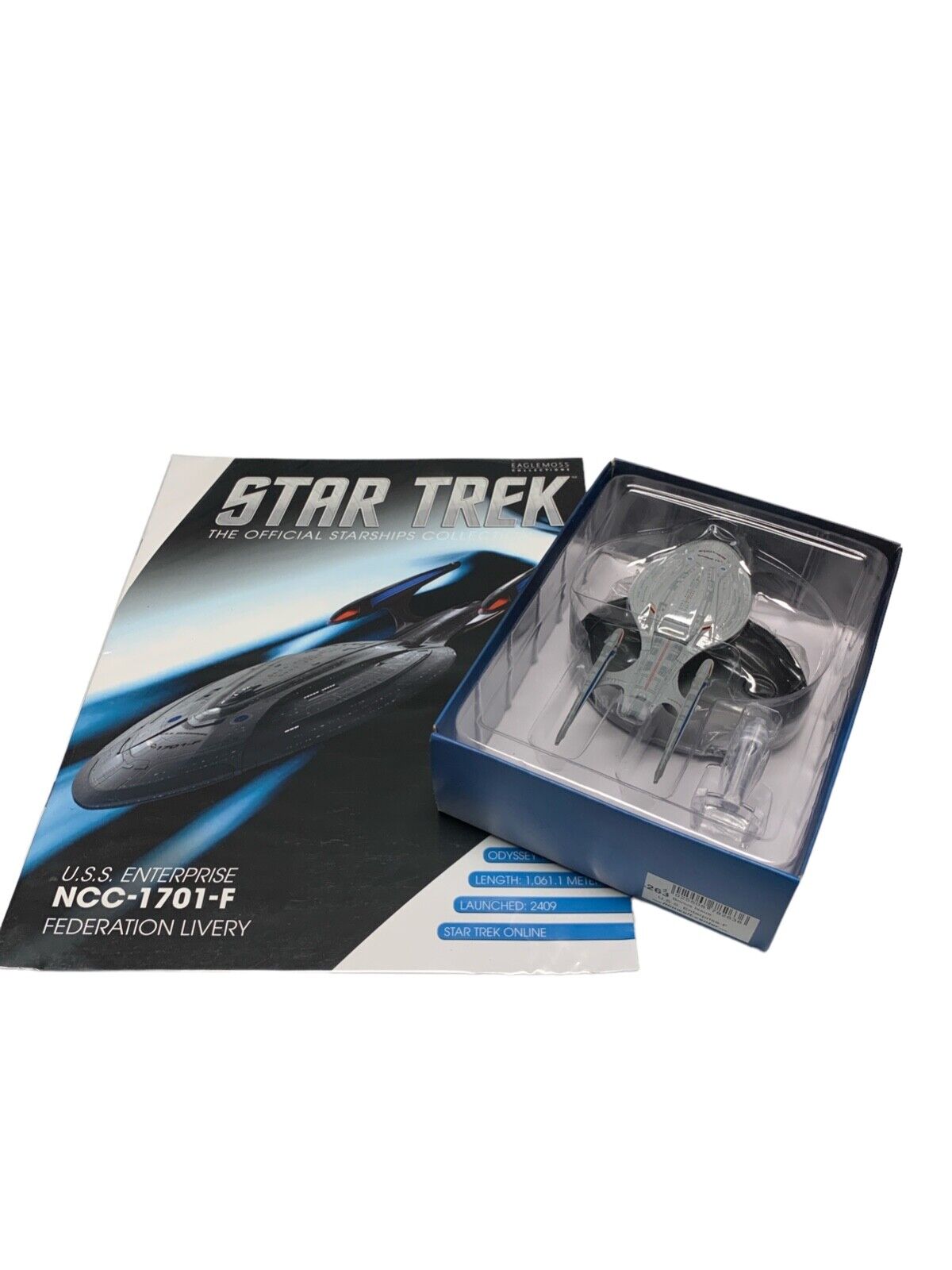 U.S.S. Enterprise NCC-1701-F Special Edition Star Trek starship model with Englisch magazine Eaglemoss U.S.S. Enterprise NCC-1701-F Special Edition Star Trek starship model with Englisch magazine Eaglemoss