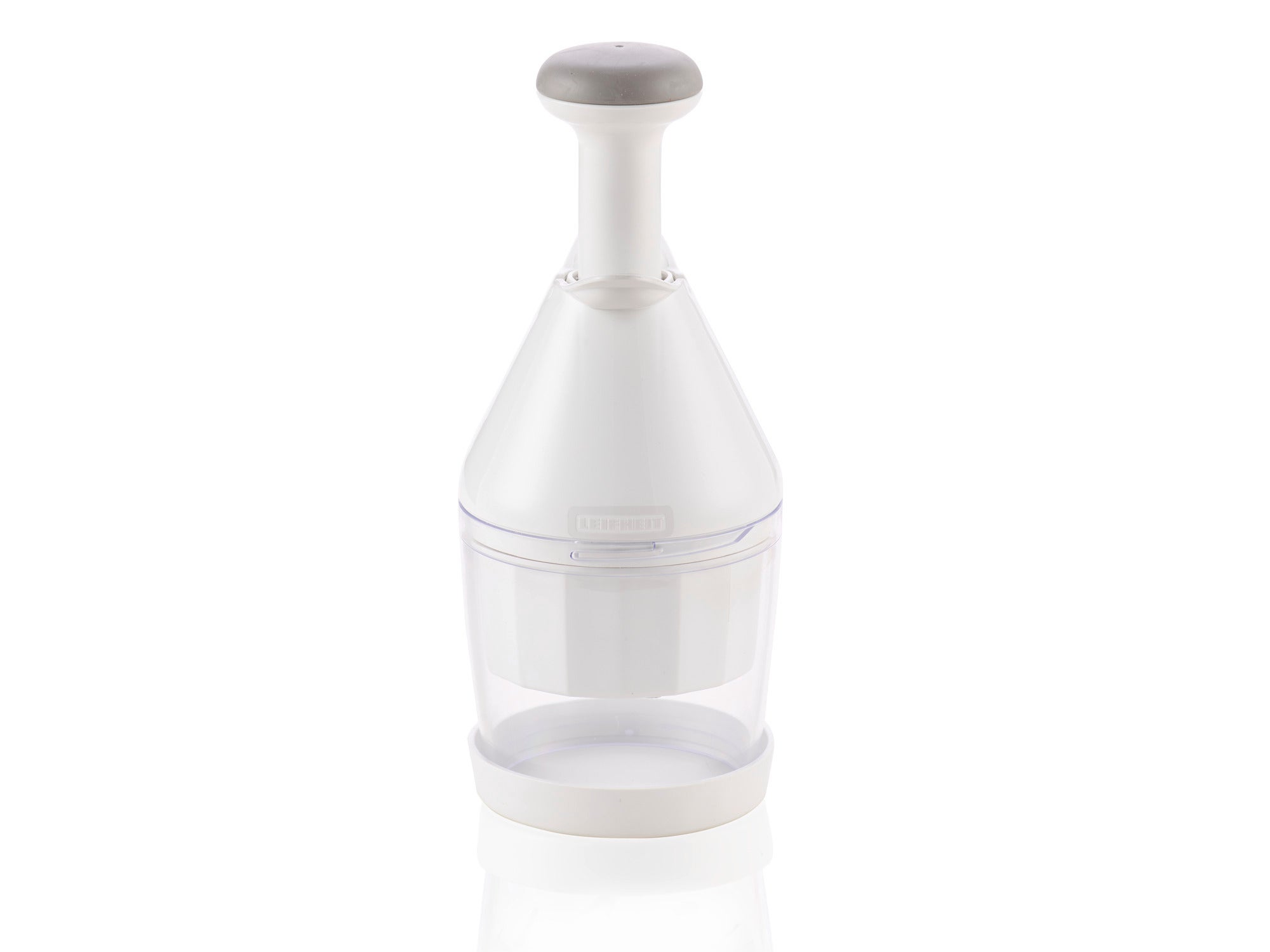 Hachoir à oignons et légumes avec design ergonomique, idéal pour une utilisation facile en cuisine. Le récipient transparent permet de voir le contenu haché.