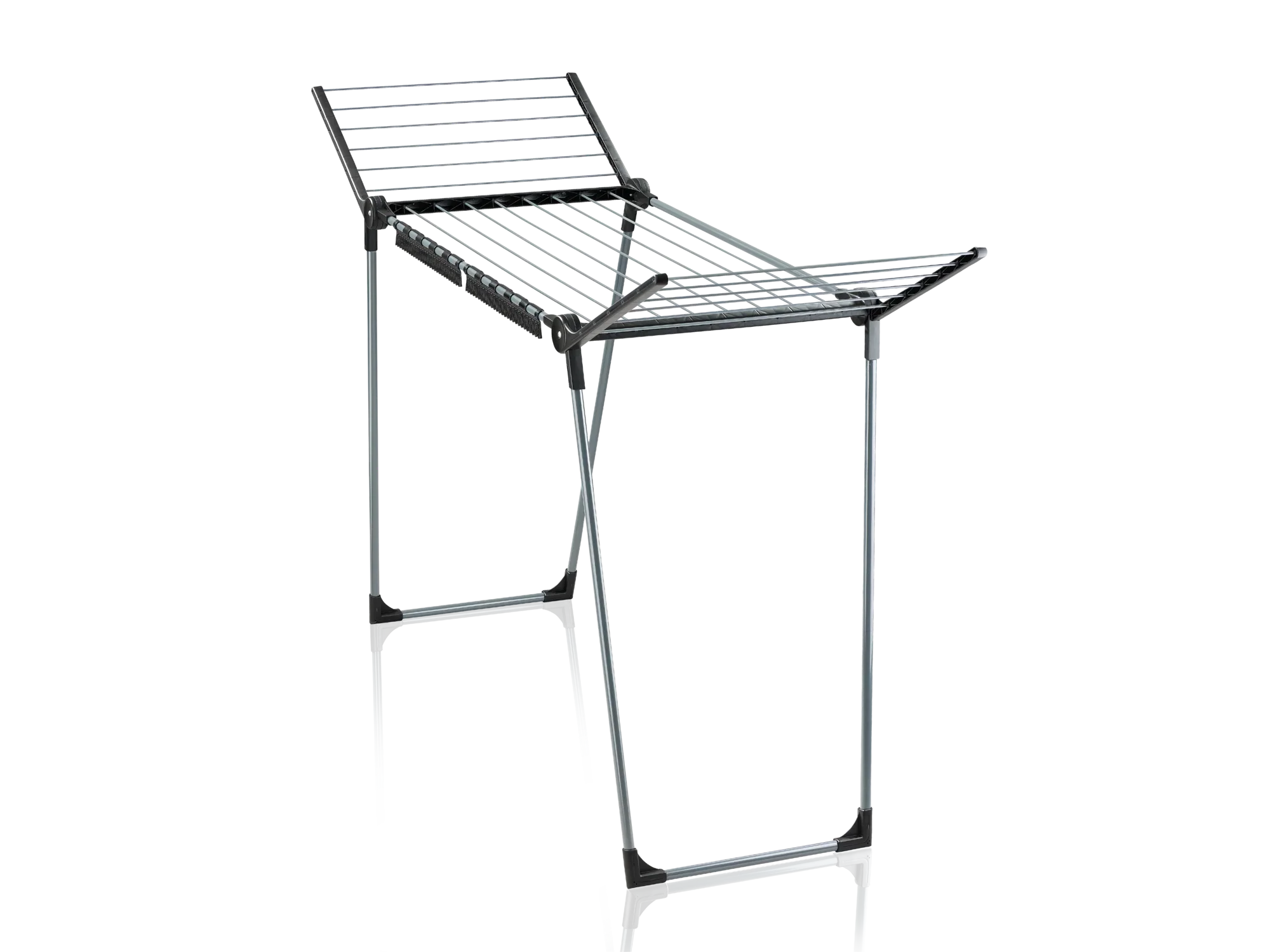 Ein schwarzer Standtrockner der Black Edition, Modell Pegasus 150 Solid Slim, mit ausklappbaren Flügeln für zusätzlichen Platz. Ideal für kleine Räume und Balkone.