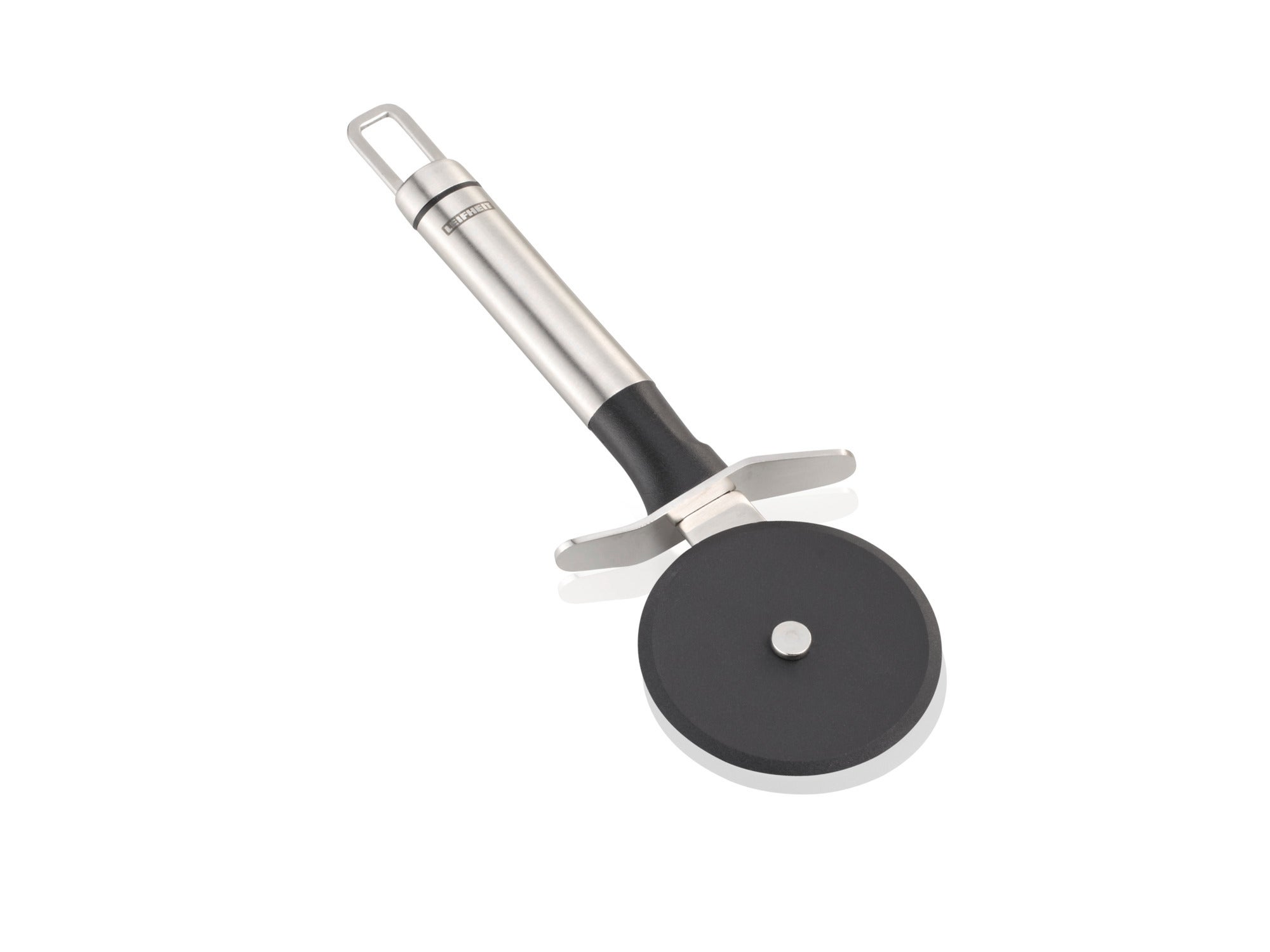 Pizzaschneider aus Nylon mit ergonomischem Griff und robustem Edelstahl. Ideal zum mühelosen Schneiden von Pizza. Modernes Design, perfekt für jede Küche.