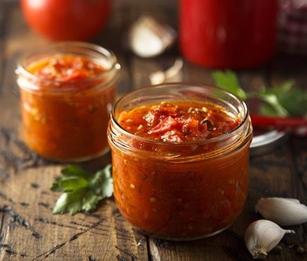 Leckeres Tomaten-Relish ganz einfach selbst gemacht