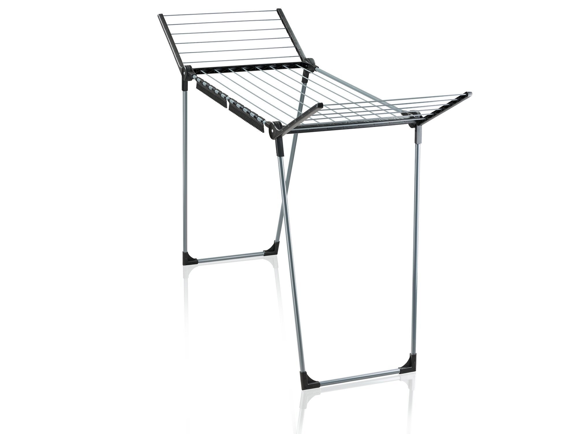 Standtrockner Pegasus 150 Solid Slim Black: Ein stabiler, schwarzer Wäscheständer mit klappbaren Flügeln, ideal für kleine Räume. Bietet viel Platz zum Trocknen von Kleidung.