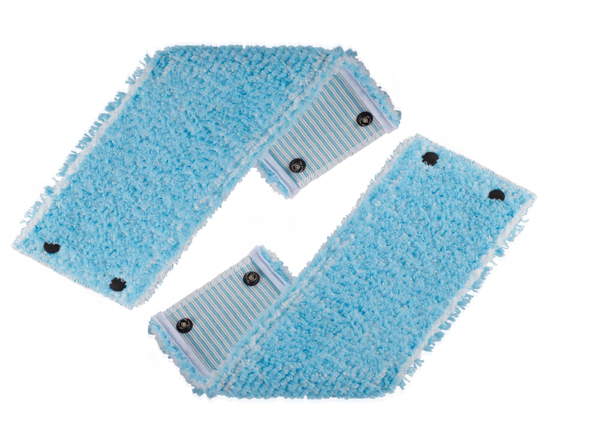 Zwei blaue Wischbezüge aus dem 2er-Set CLEAN TWIST XL super soft. Die Bezüge sind flauschig und haben Druckknöpfe zur Befestigung. Ideal für empfindliche Böden.