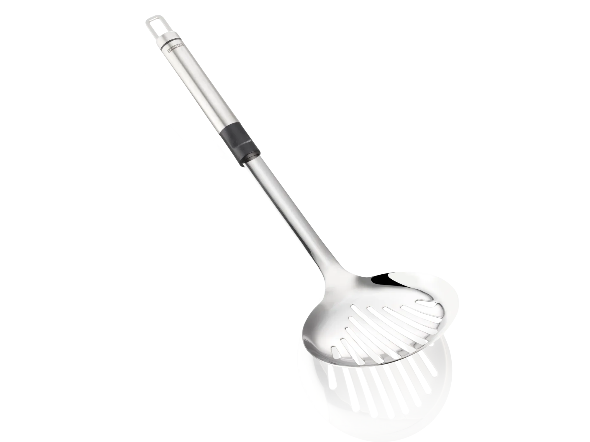 Een elegante roestvrijstalen schuimspaan met ergonomische handgreep. Ideaal om schuim en vet af te schuimen. Perfect voor dagelijks gebruik in de keuken.