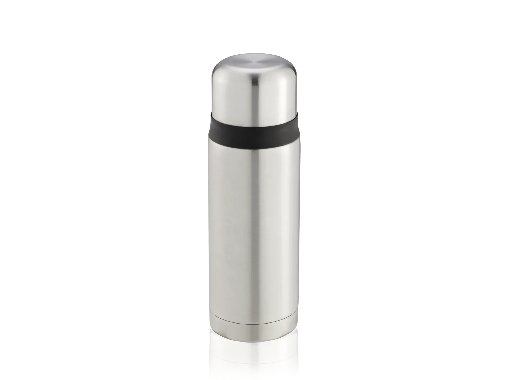 Geïsoleerde fles Coco 750ml van roestvrij staal. De fles is slank en zilverkleurig met een zwarte ring rond het deksel. Ideaal voor onderweg, houdt drankjes lang warm of koud.