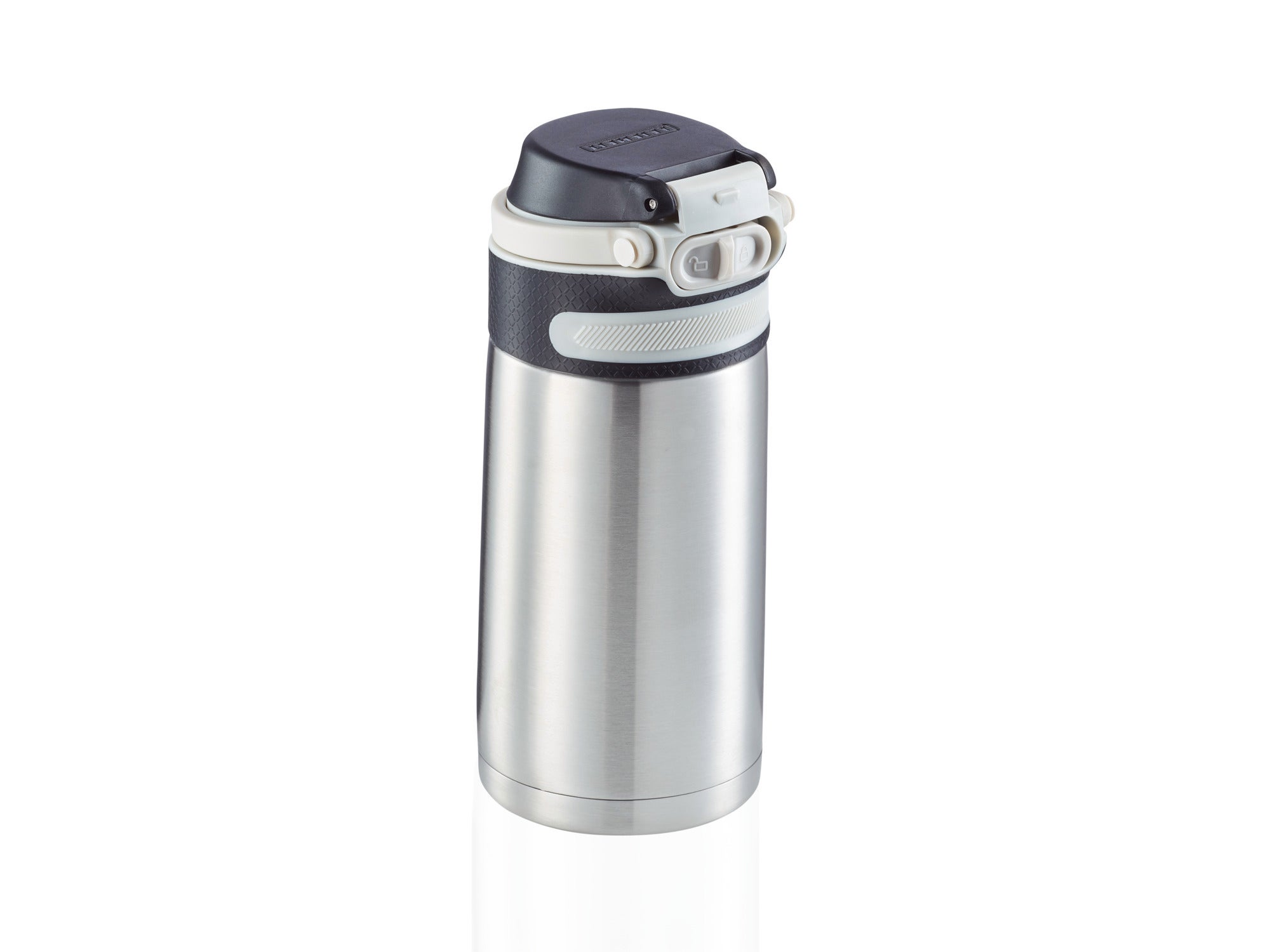 Isolierbecher Flip 350ml in Silber. Der Becher hat einen praktischen Klappdeckel und ist ideal für unterwegs. Hält Getränke lange warm oder kalt.