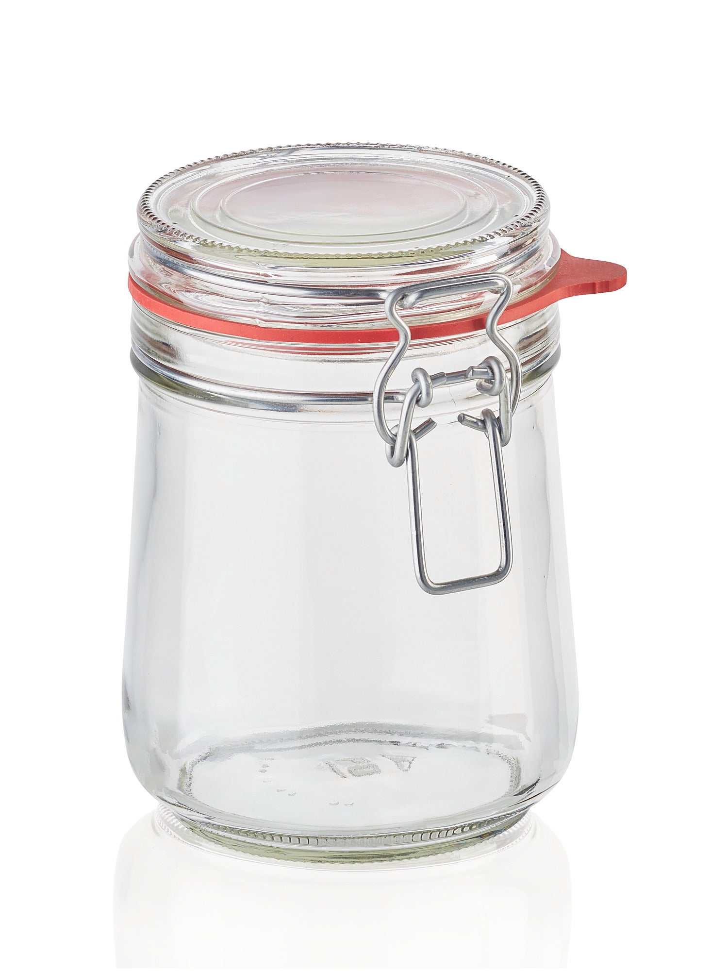 Ein transparentes Drahtbügelglas mit rotem Dichtungsring und Metallverschluss. Ideal zur Aufbewahrung von Lebensmitteln oder anderen Haushaltsgegenständen.