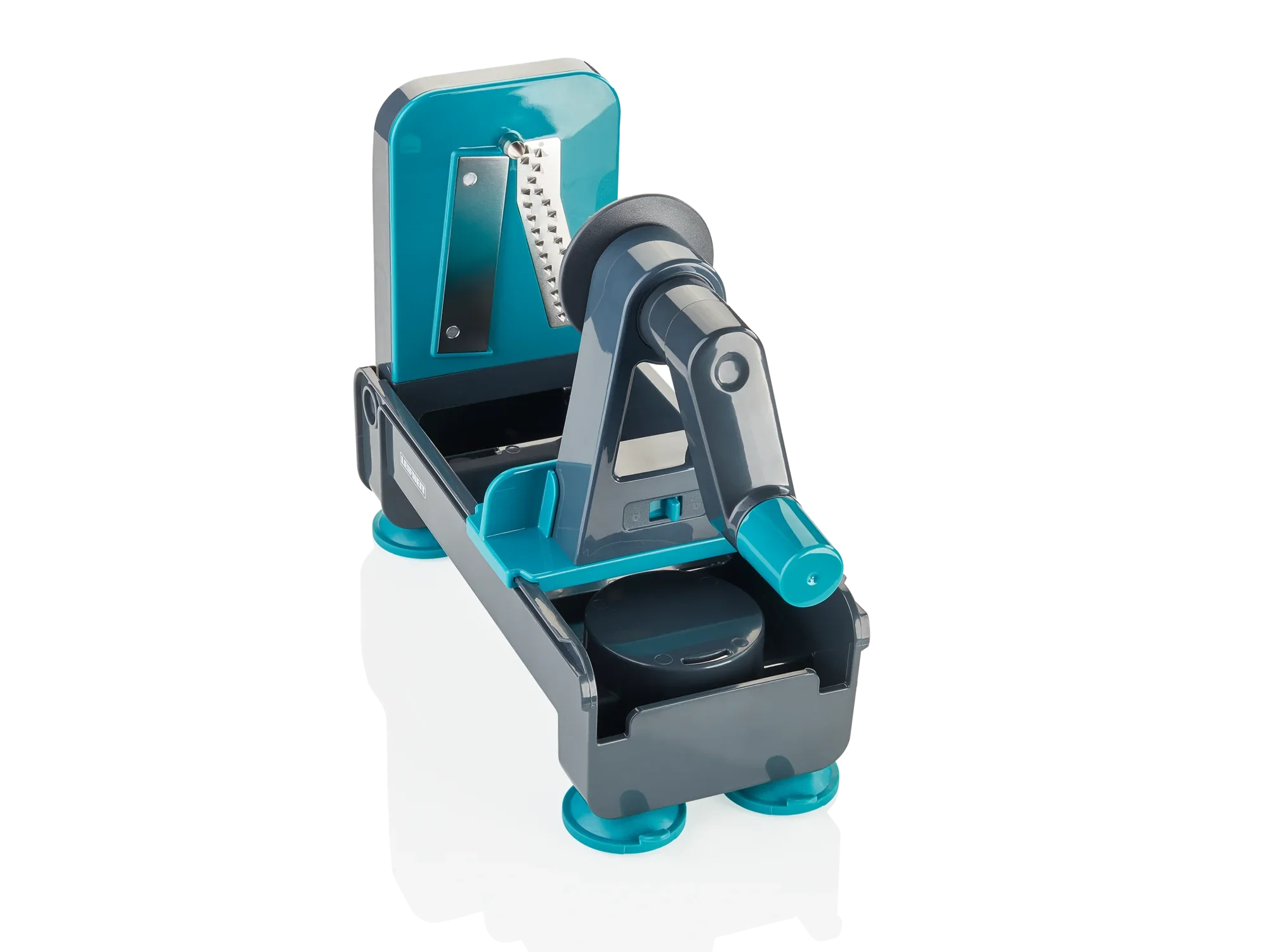 Een moderne tafelmodel spiraalsnijder in blauw en grijs, ideaal om groenten in spiralen te snijden. Het apparaat heeft zuignappen voor een stabiele grip op het werkoppervlak.