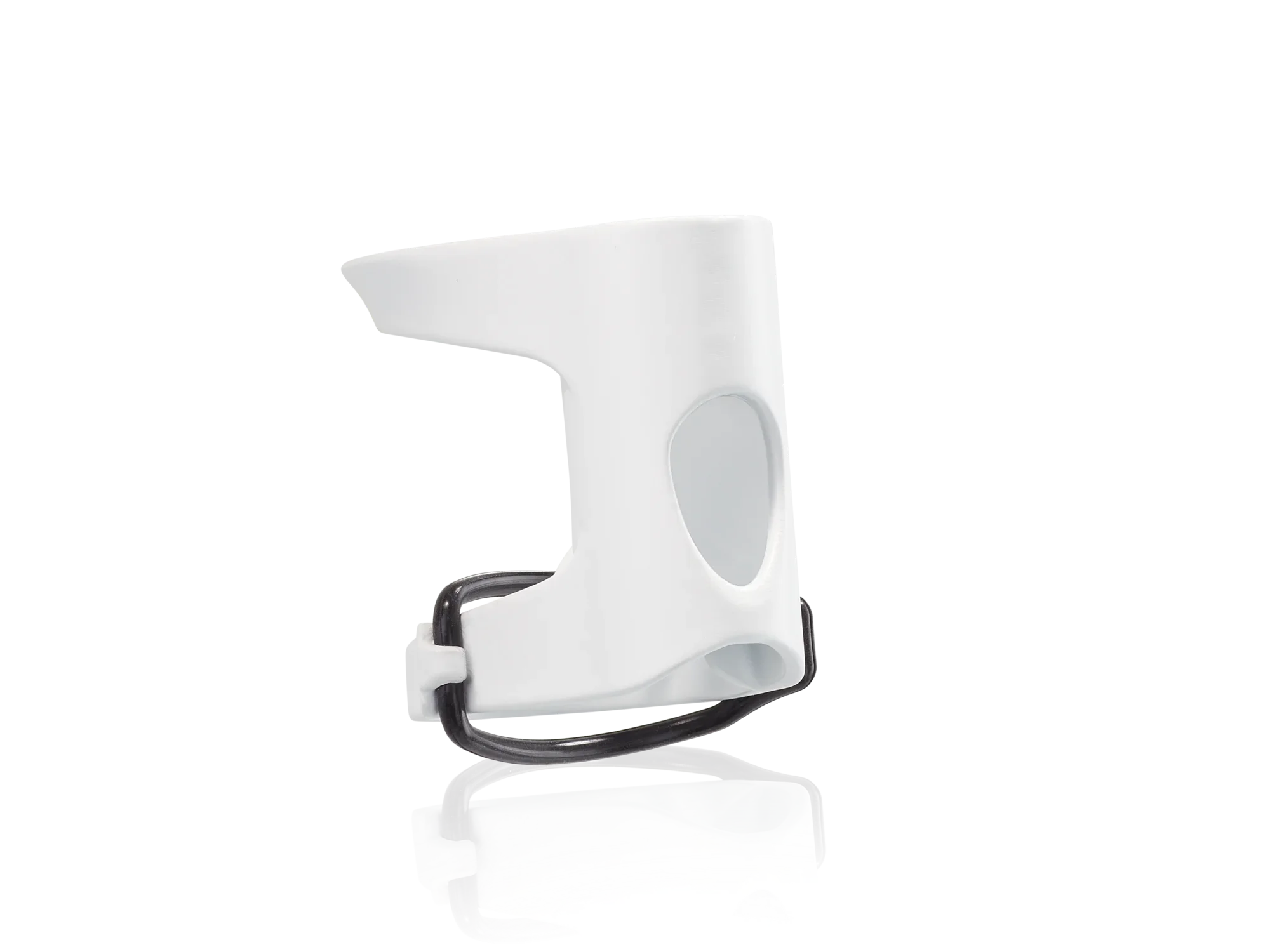 Adapter do odkurzacza okiennego i łazienkowego Nemo w kolorze białym. Kompaktowa konstrukcja umożliwia łatwą obsługę i skuteczne czyszczenie powierzchni szklanych i wyłożonych kafelkami.