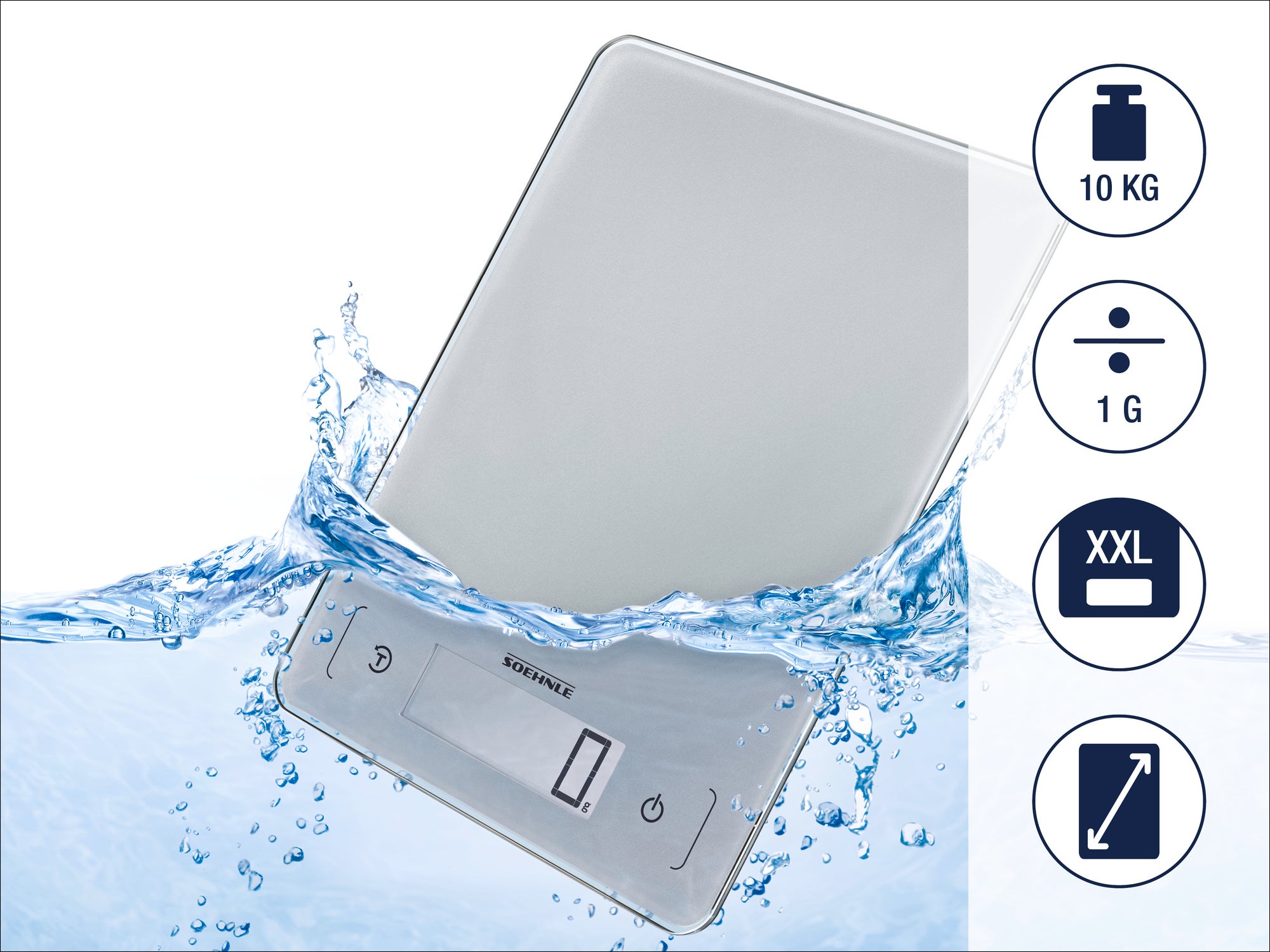 Digitale Küchenwaage von Soehnle in Wasser, zeigt Funktionen: maximale Kapazität 10 kg, Genauigkeit 1 g, XXL-Größe und kompakte Abmessungen. Ideal für präzises Wiegen.