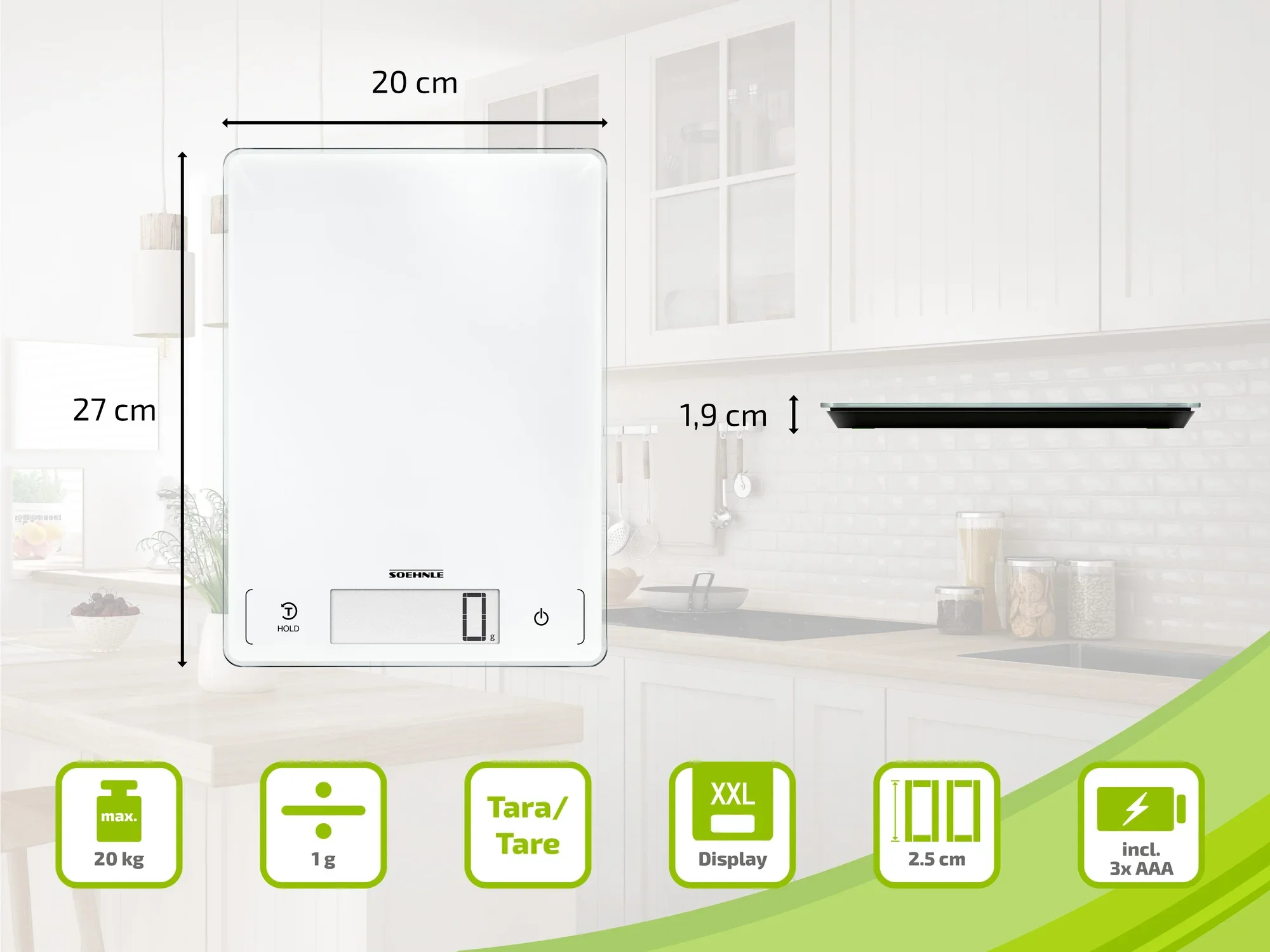 Küchenwaage Soehnle Page Profi: Digitale Waage in moderner Küche. Maße: 20x27x1,9 cm. Funktionen: Tara, XXL-Display, max. 20 kg, 1 g Genauigkeit. Inkl. 3x AAA-Batterien.