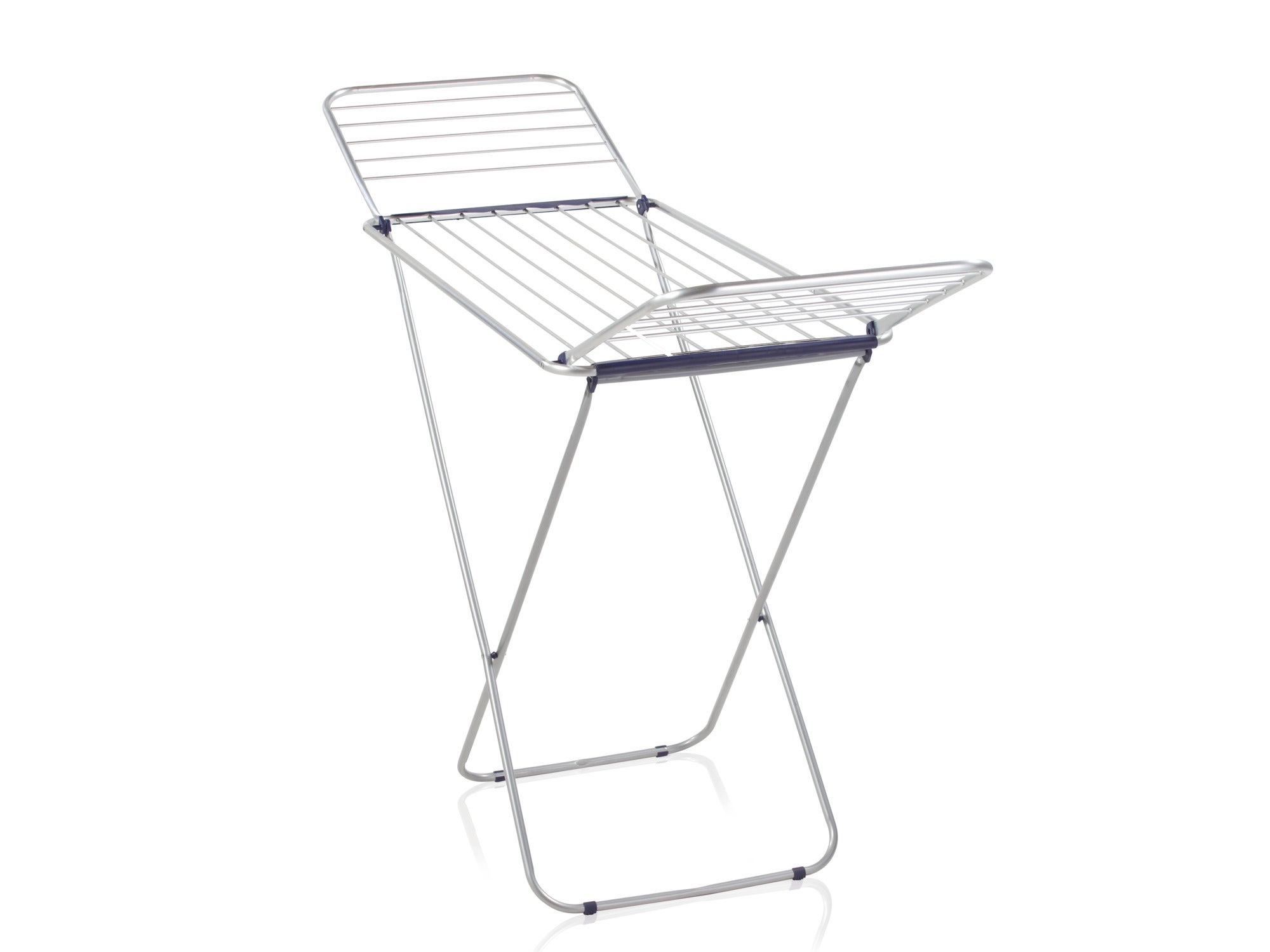 Séchoir à linge Siena 180 en aluminium en position verticale. Le séchoir a une construction stable avec des ailes rabattables, idéale pour sécher les vêtements.