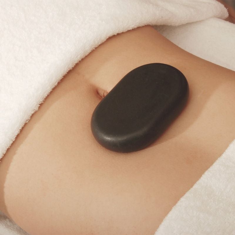 Hot Stone Set - 50 Massagesteine mit BambusBox