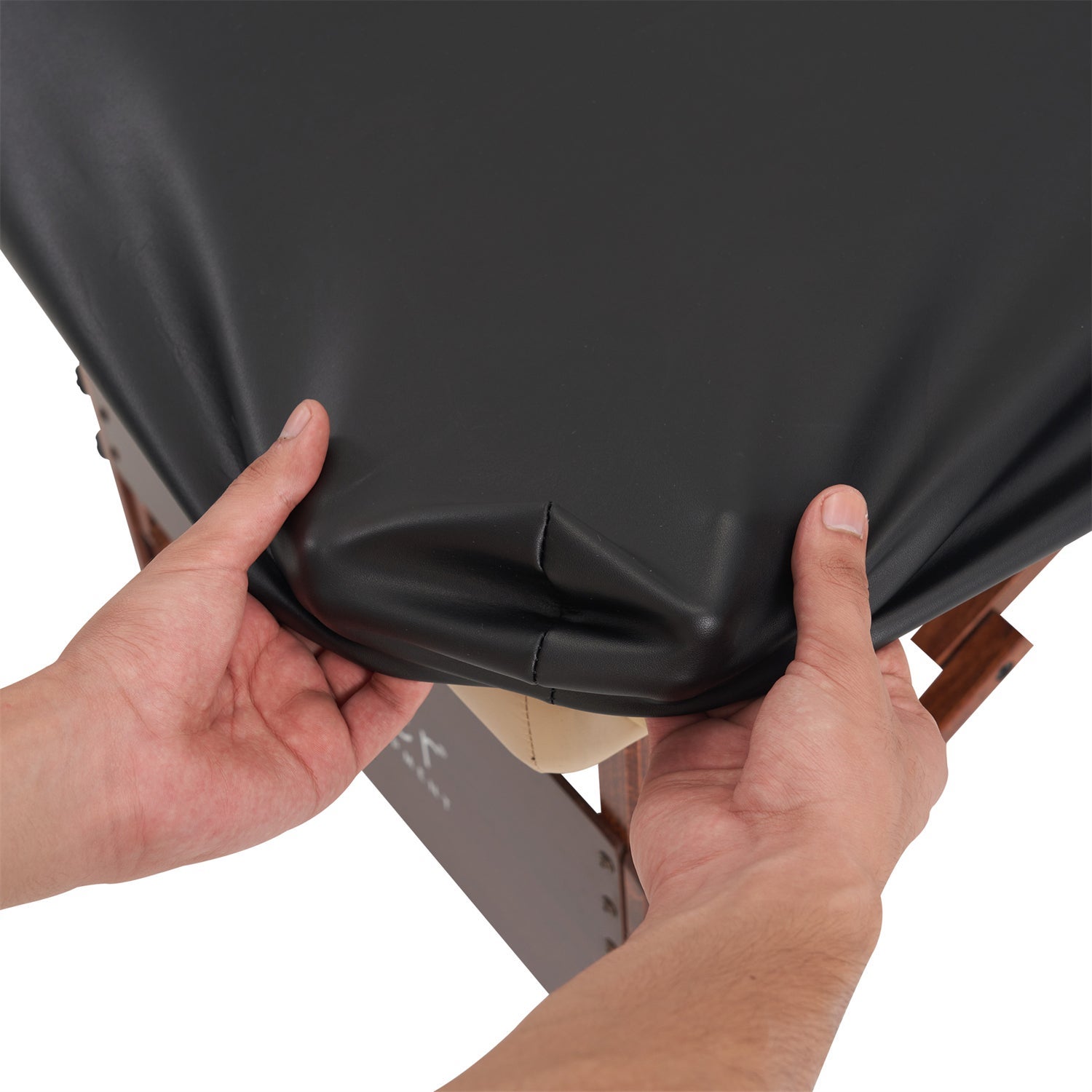 Oil-resistant PU cover for massage table