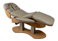 Elektrische Massageliege aus Holz für hochwertige Behandlungsräume