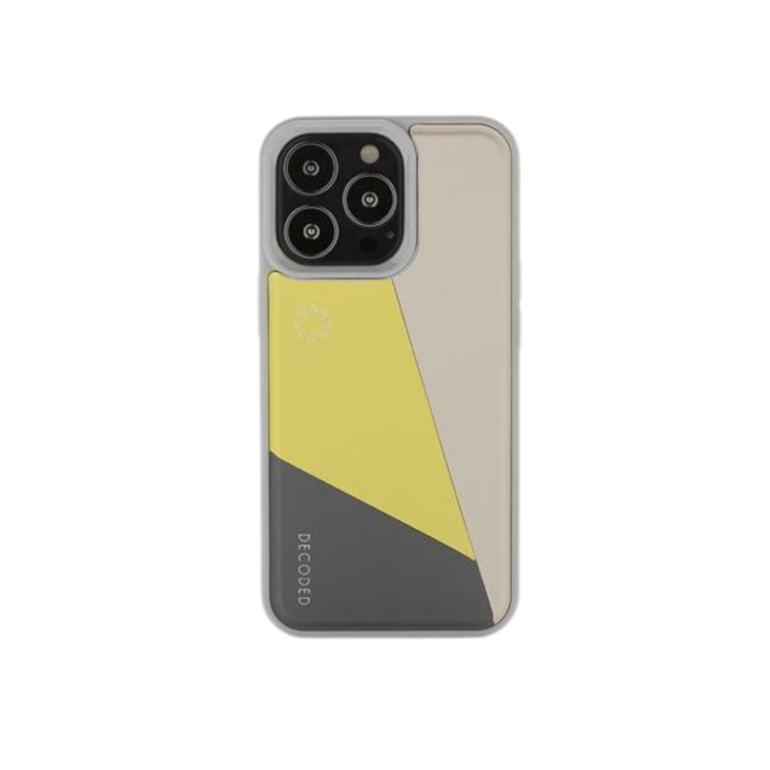 Decoded iPhone 13 Pro Nike Grind leather back case met MagSafe groen