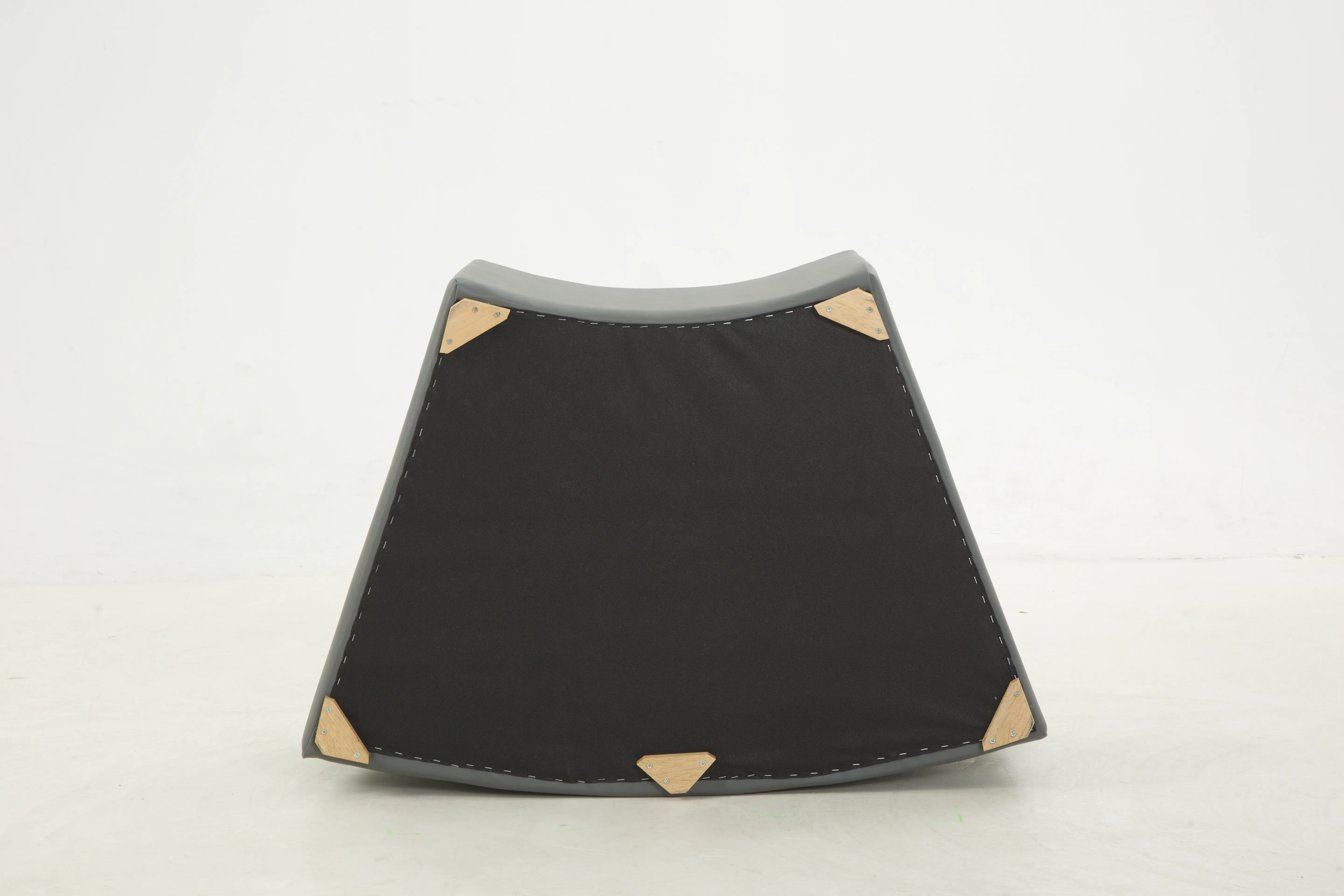 Wisdom Owlaf | Ottomane | Polster | grau | 100 cm x 43 cm x 70,4 cm aus der Kategorie Alle Produkte
