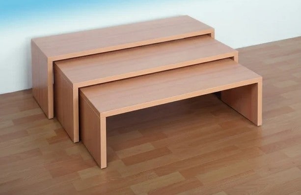Stapelbank in Wangenbauweise, 25mm Material mit Rückwand verdübelt und verleimt aus der Kategorie Bänke
