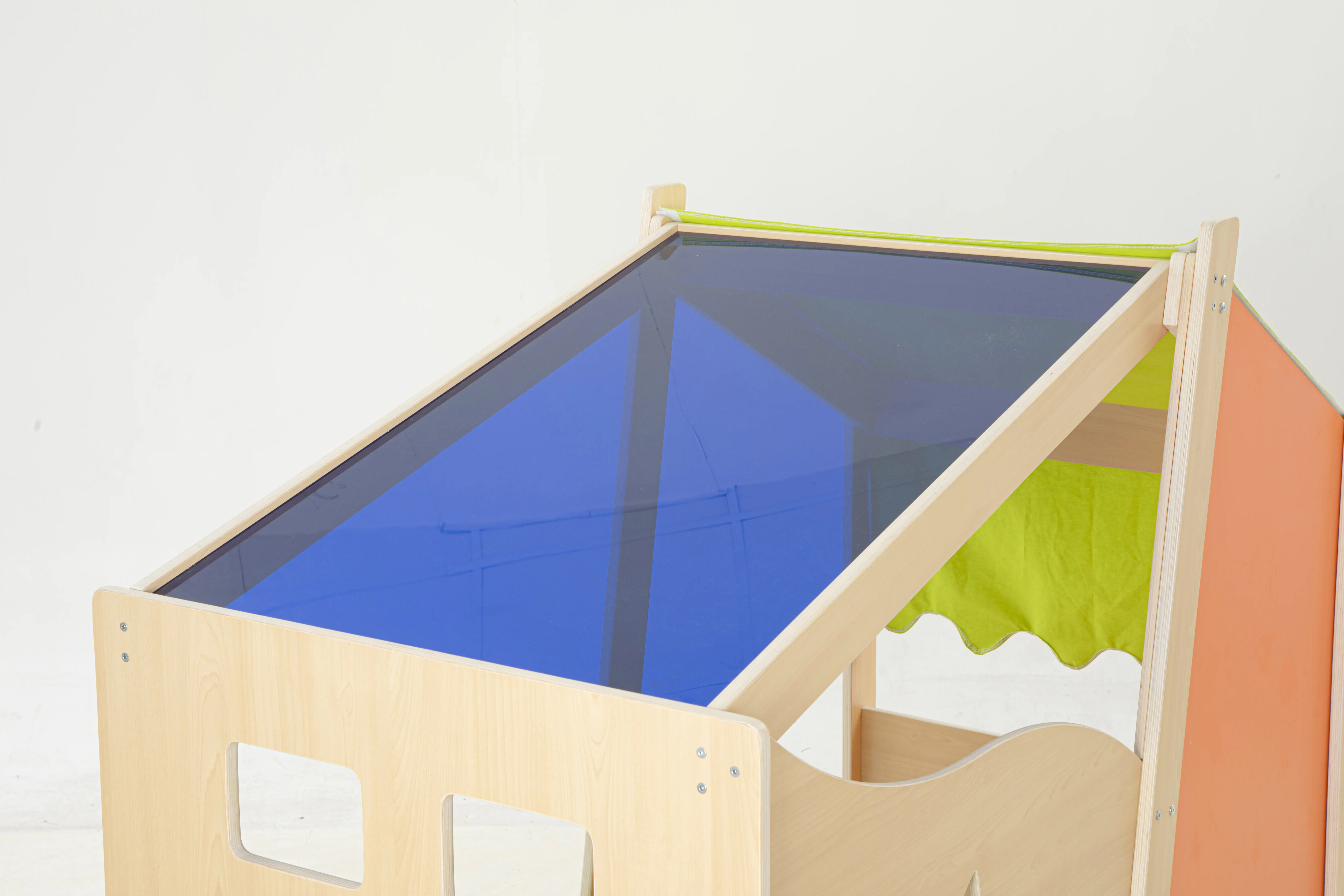 Wisdom | Spielhaus mobil | 120 x 120 x 140 cm | Holz aus der Kategorie Bausteine & Spiellandschaften