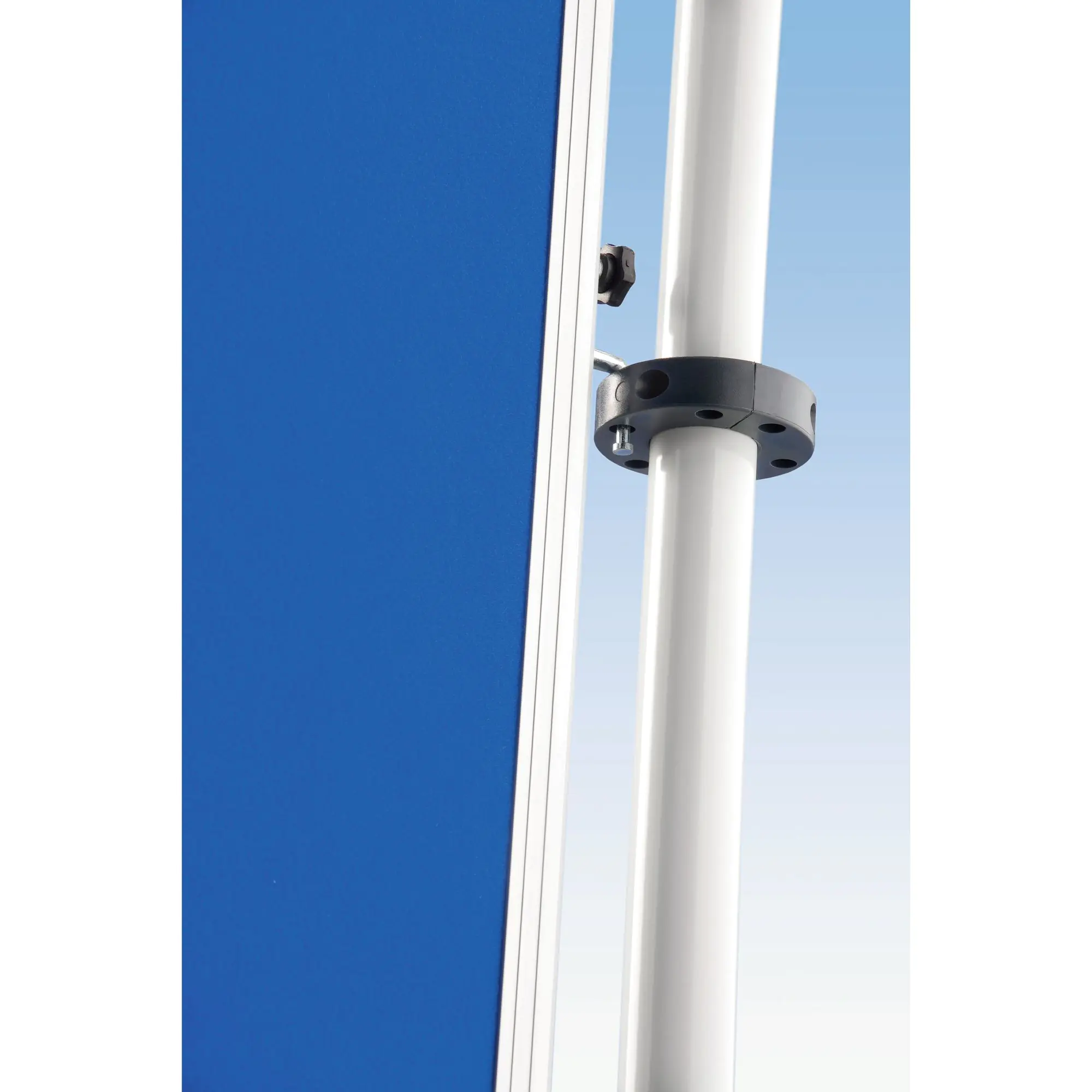 Einhängering für Stativ inkl. Einfädelhilfe aus der Kategorie Trennwände