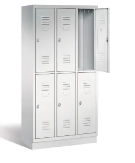 doppelstöckiger Garderoben-Schließfachschrank mit Stahlblechsockel, B/H/T 92,5x180x50 cm, 6 Fächer aus der Kategorie Stahlschränke