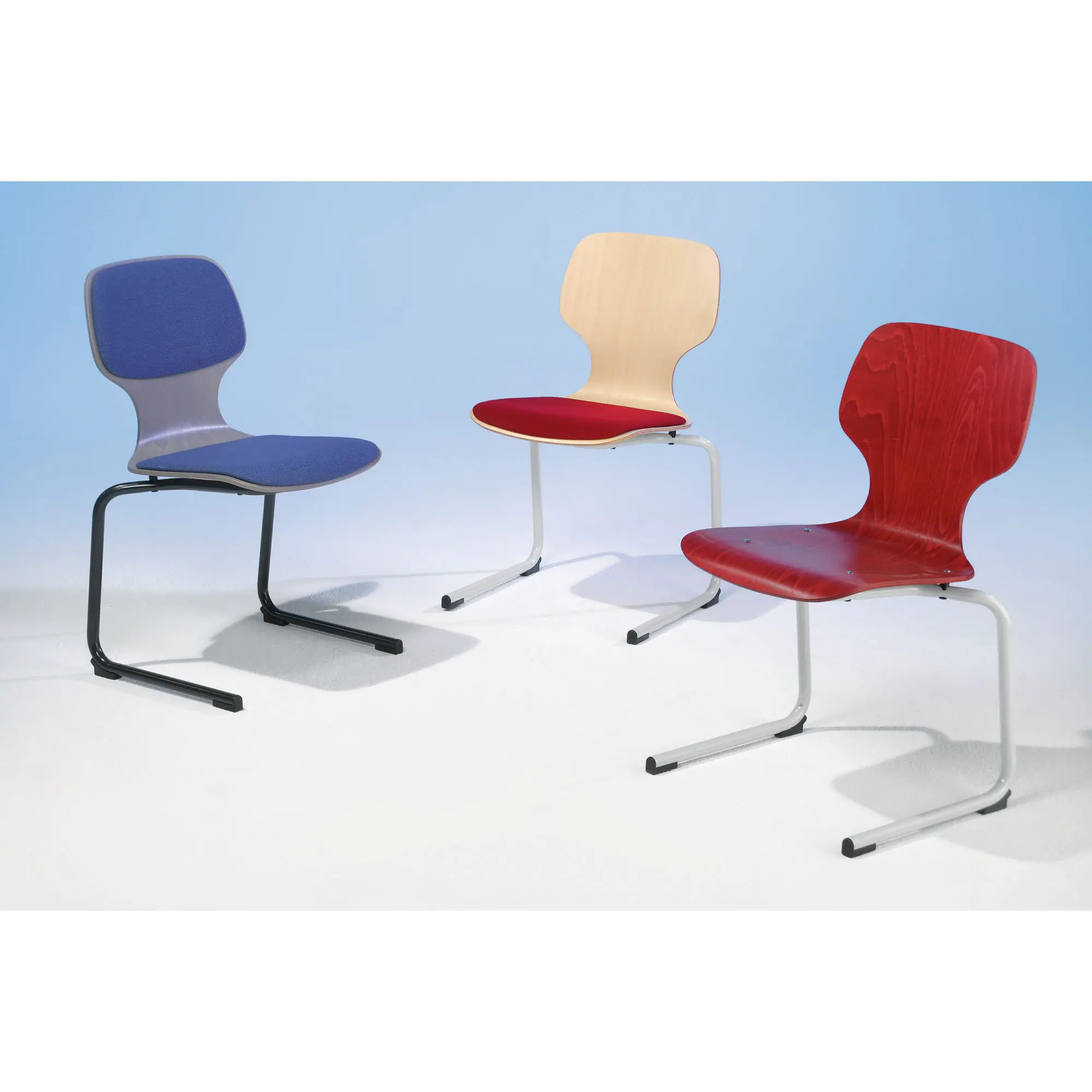 Freischwinger ohne Armlehne, mit Sitz- und Rückenpolster, Rundrohrgestell, aus der Kategorie Gestell Metall - Schale Holz