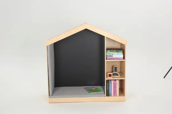 Wisdom Owlaf | Spiel- und Kuschelhaus | 121 x 47 x 120 cm | Holz aus der Kategorie Bausteine & Spiellandschaften